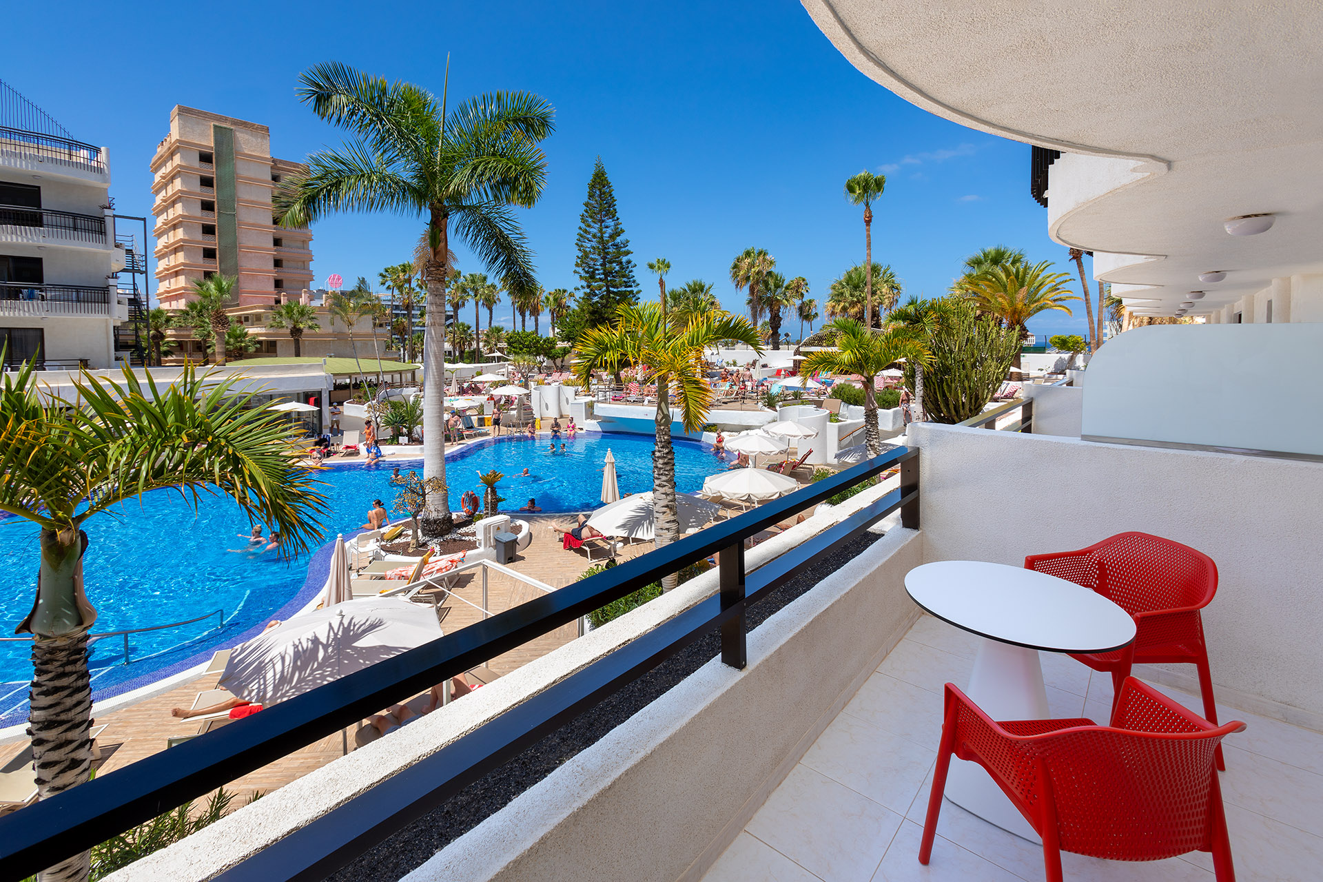 Double Single Pool View