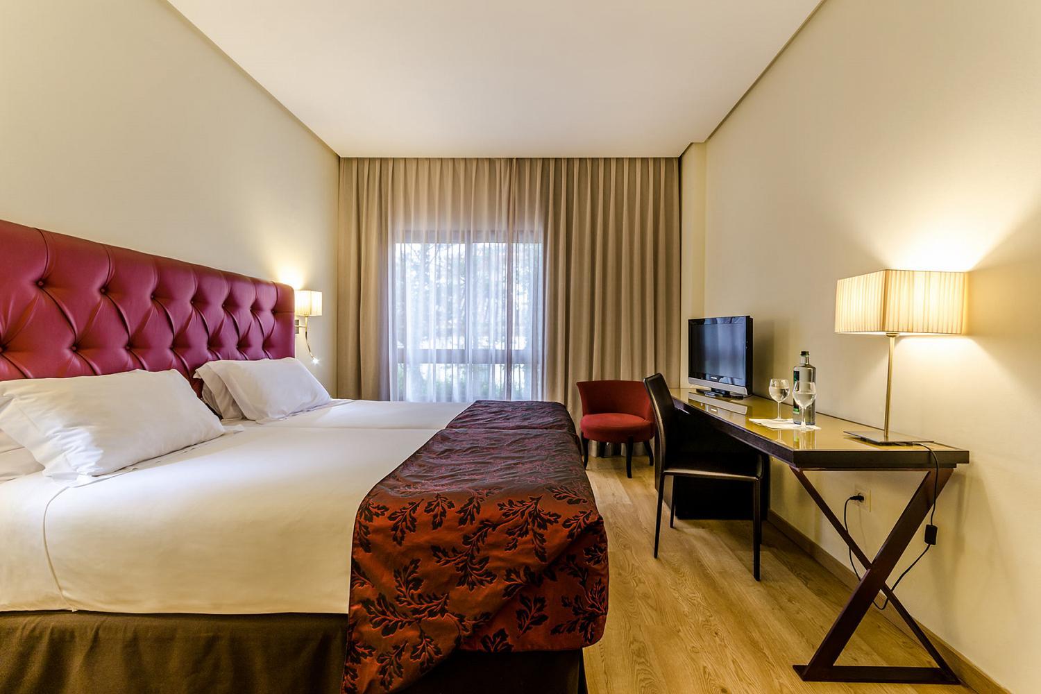 Double or Twin Standard