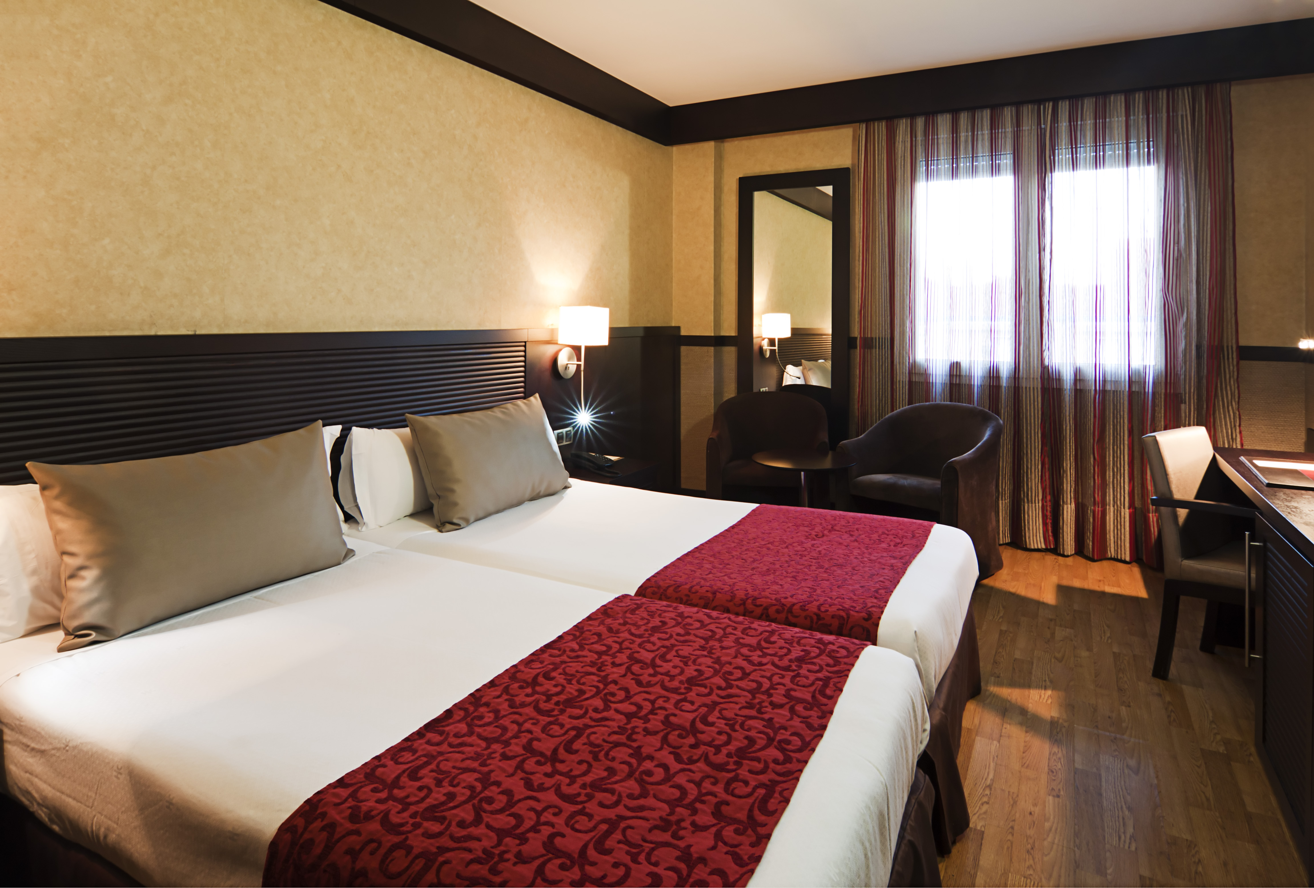 Double or Twin Standard