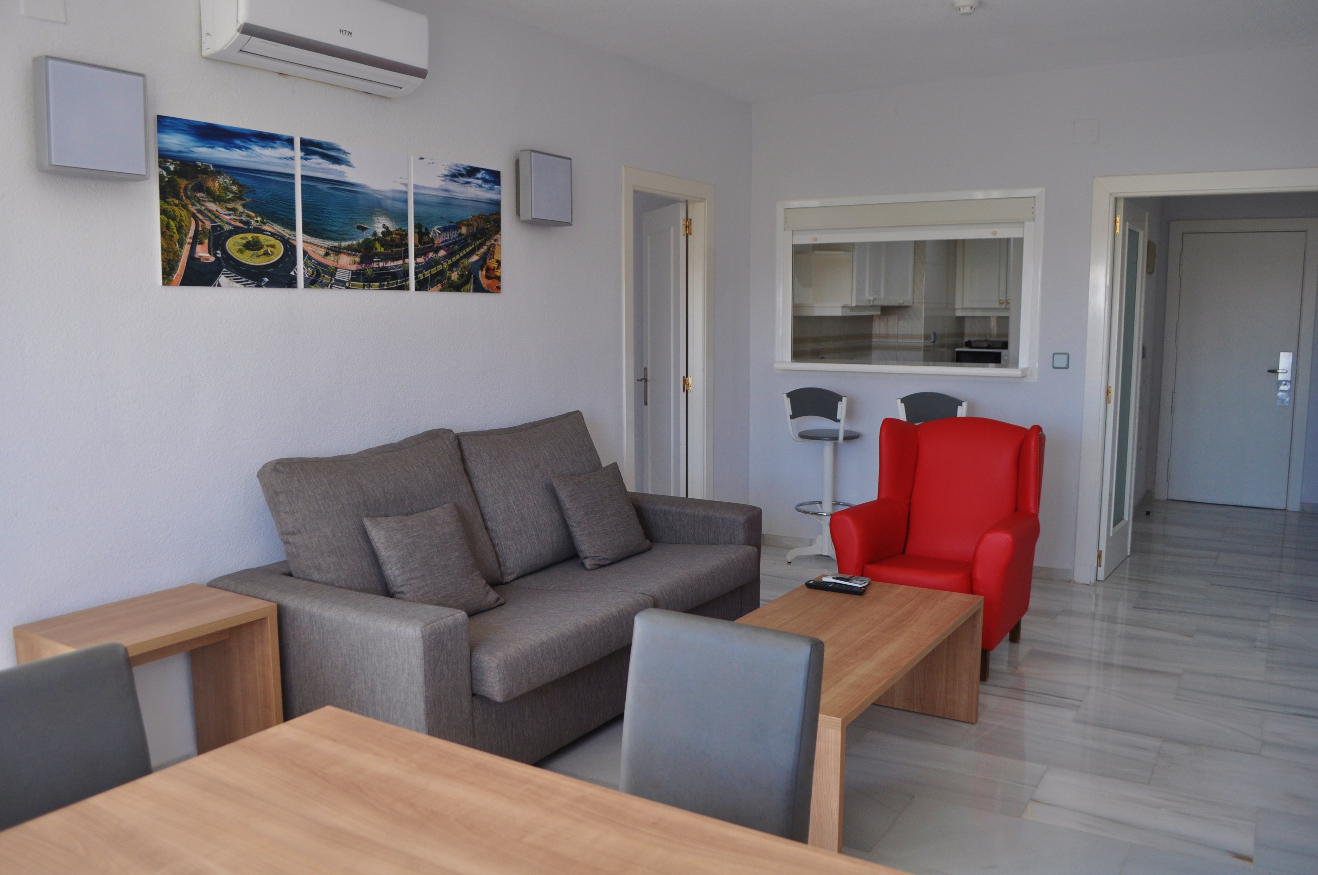 Apartment Capacity 7 Three Bedrooms