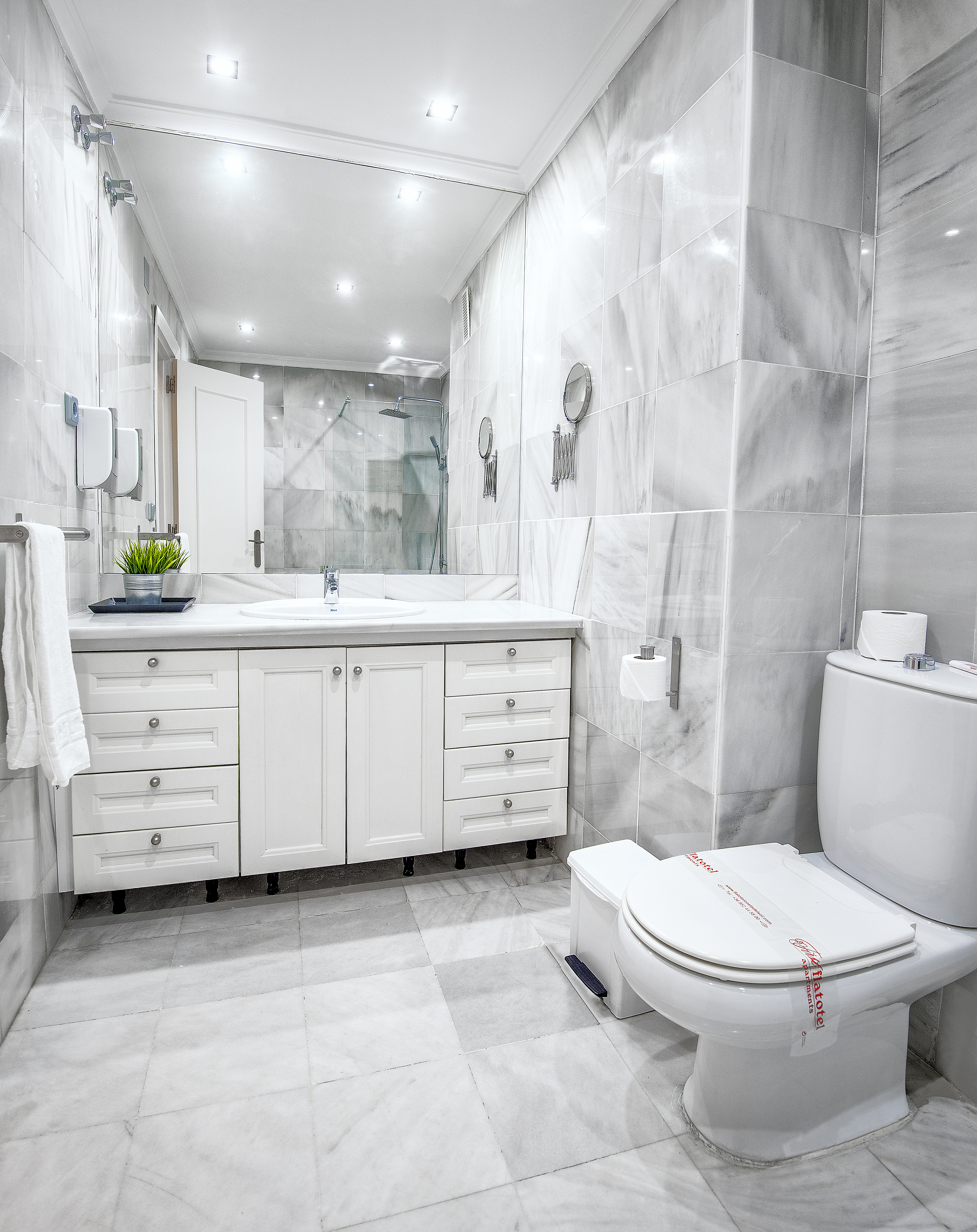 Apartment Capacity 5 Two Bedrooms