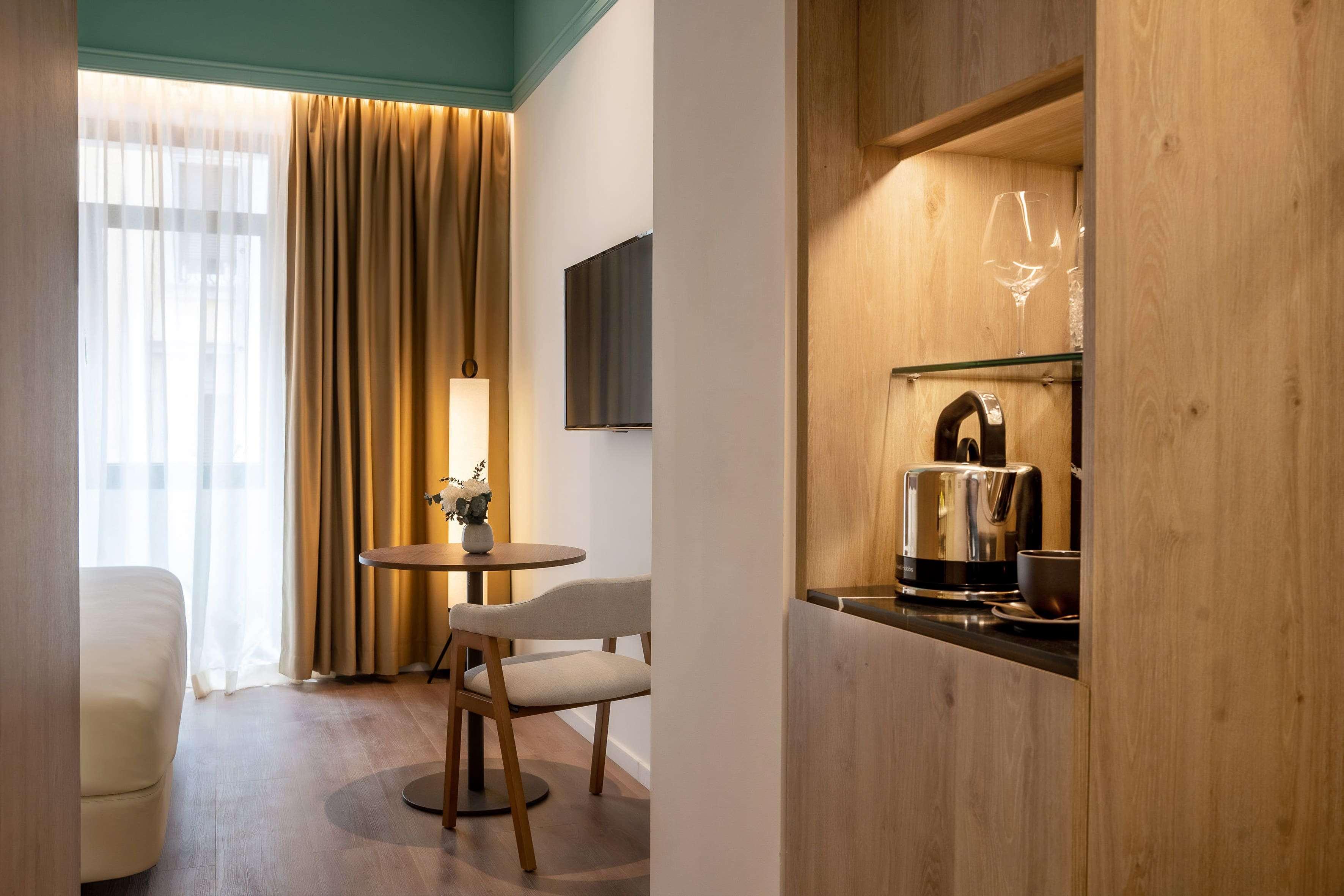 Double or Twin Deluxe