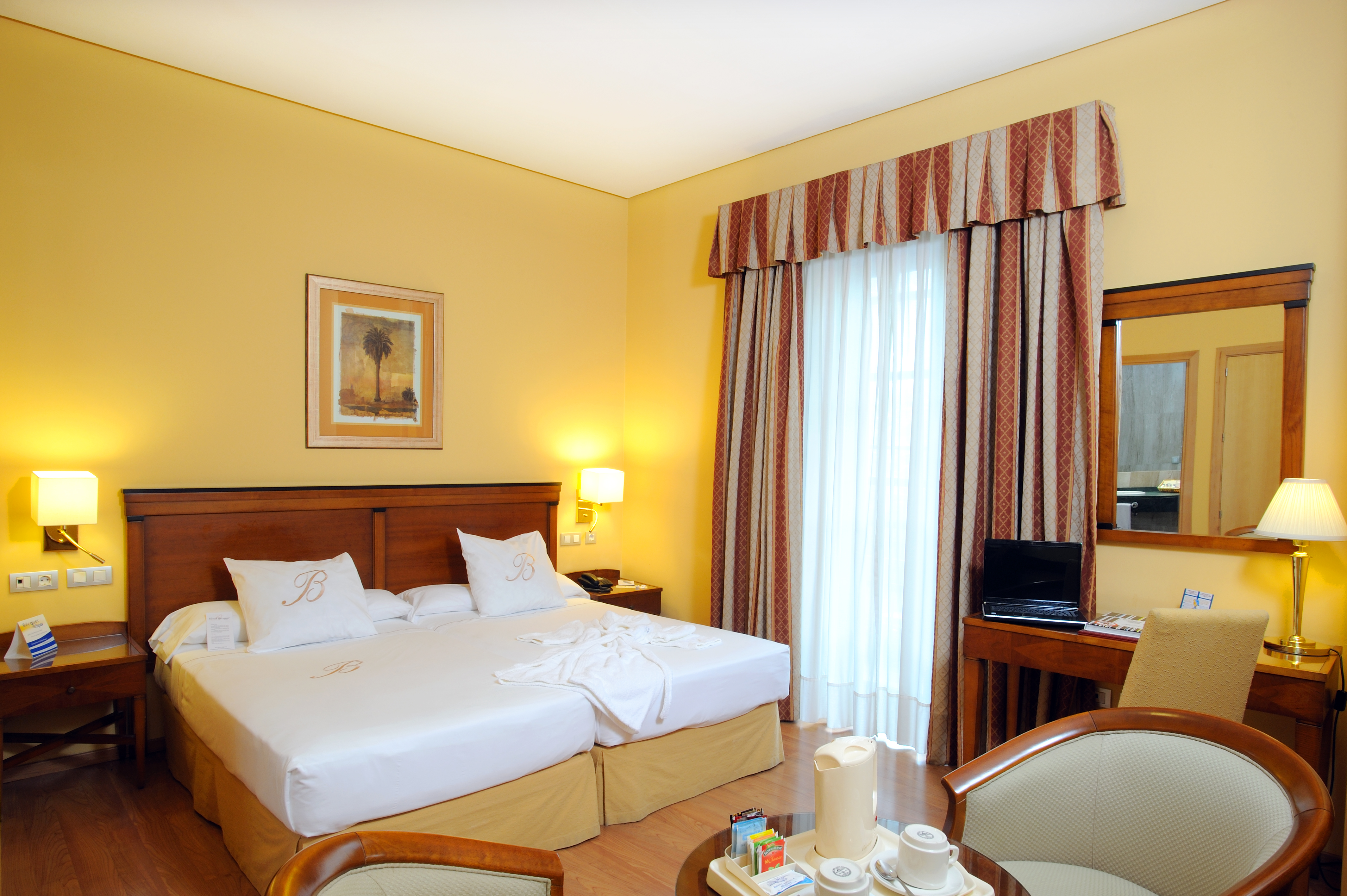 Double or Twin Standard