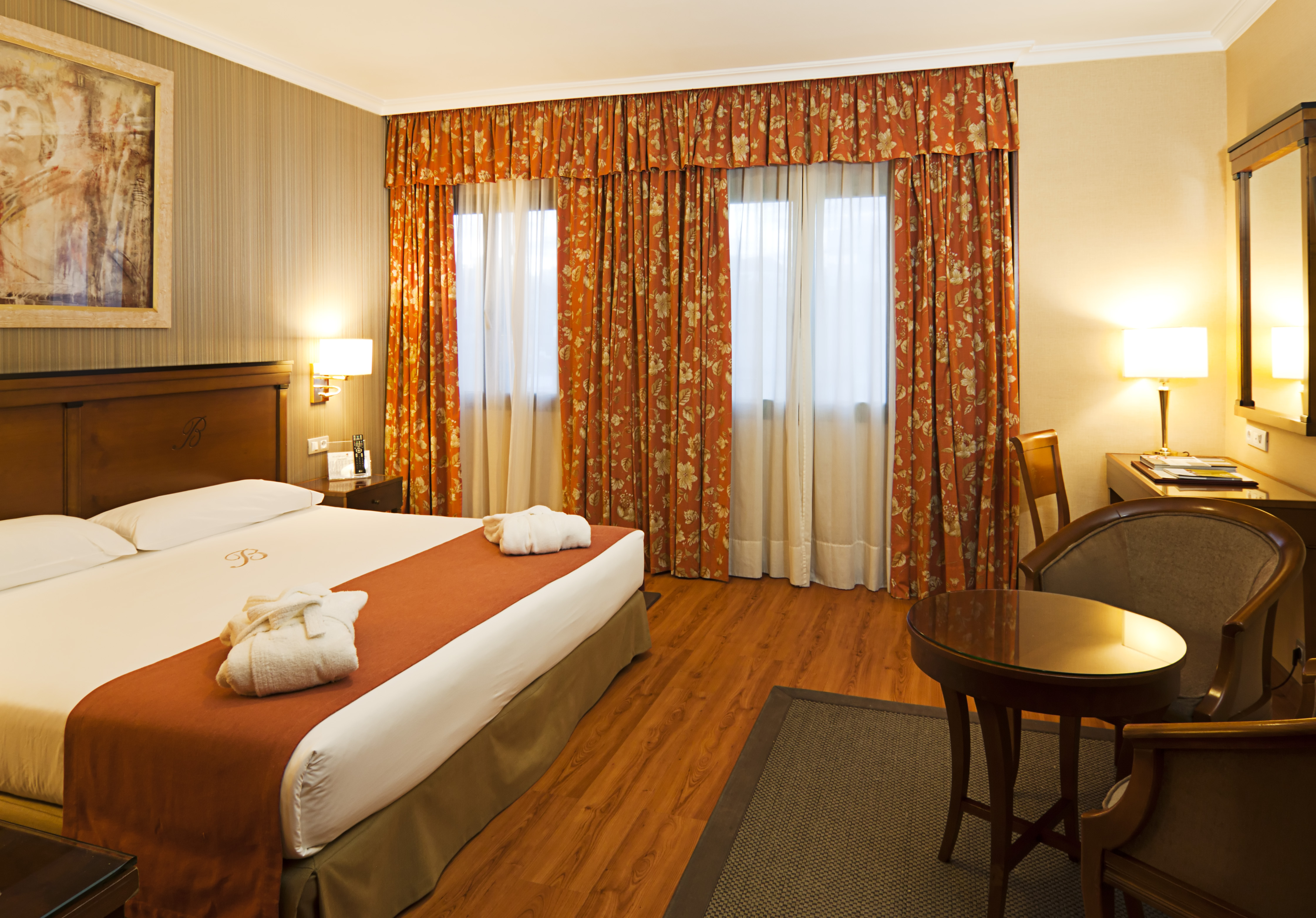 Double or Twin Standard