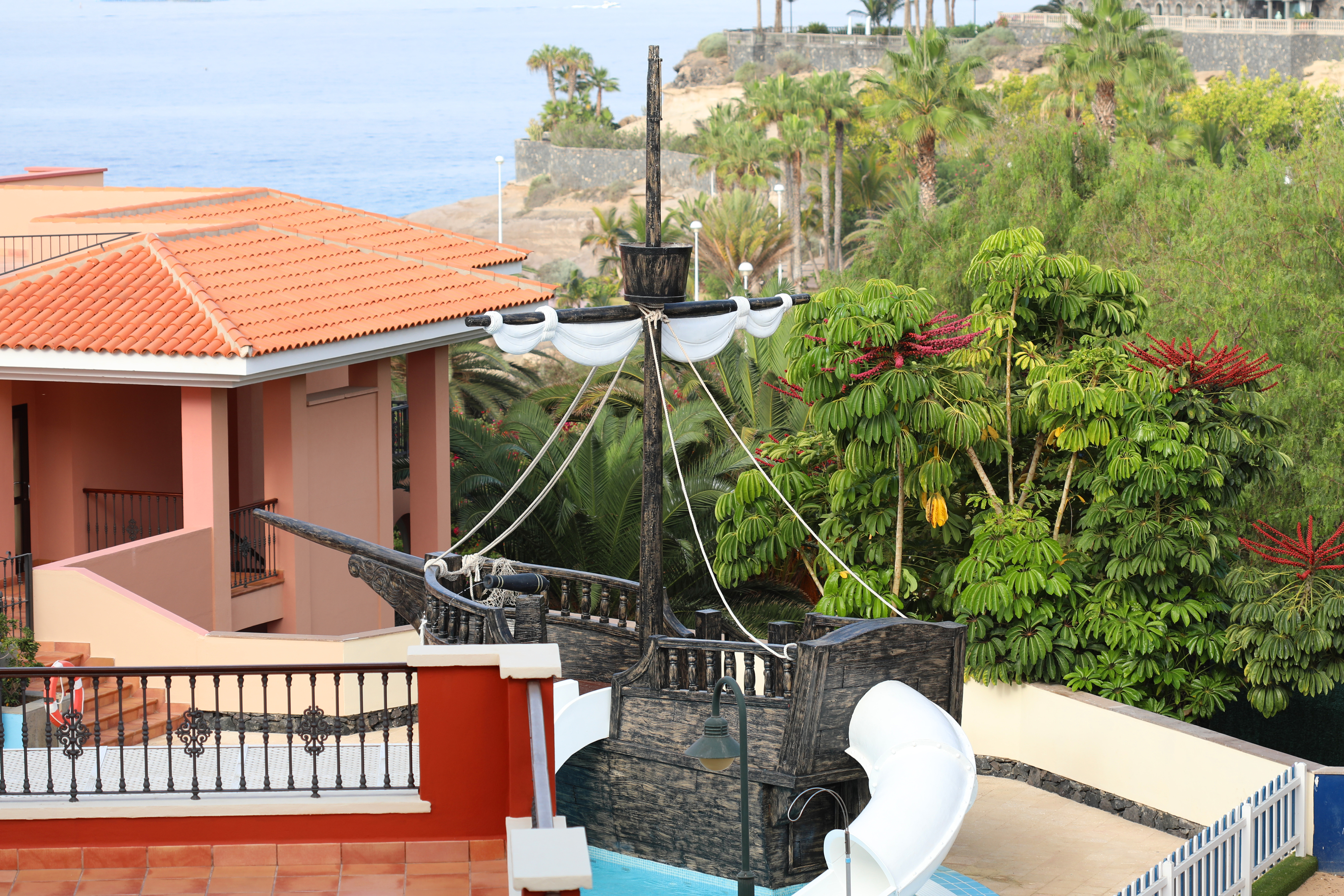 Double Single Side Sea View