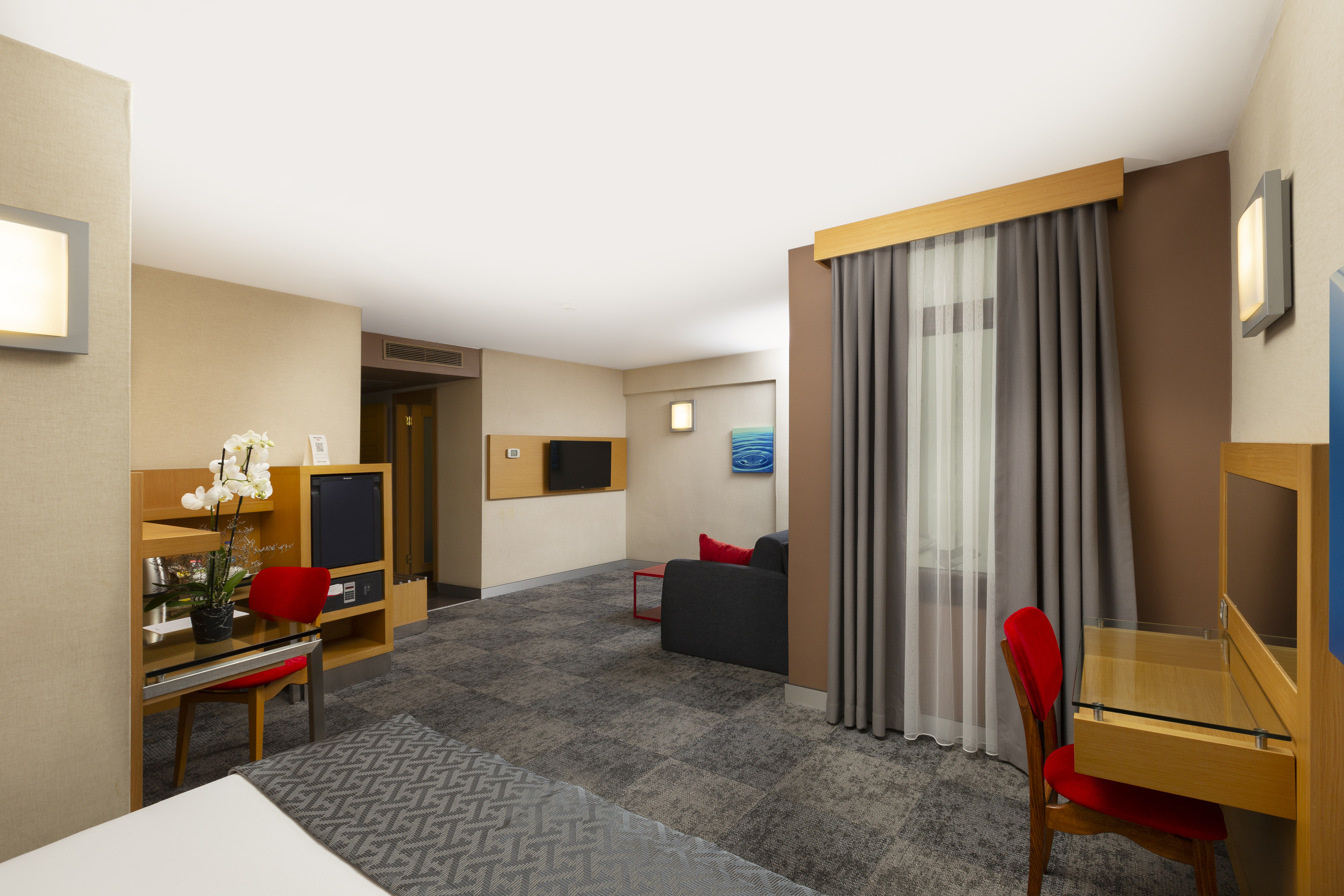 Family Room Capacity 1