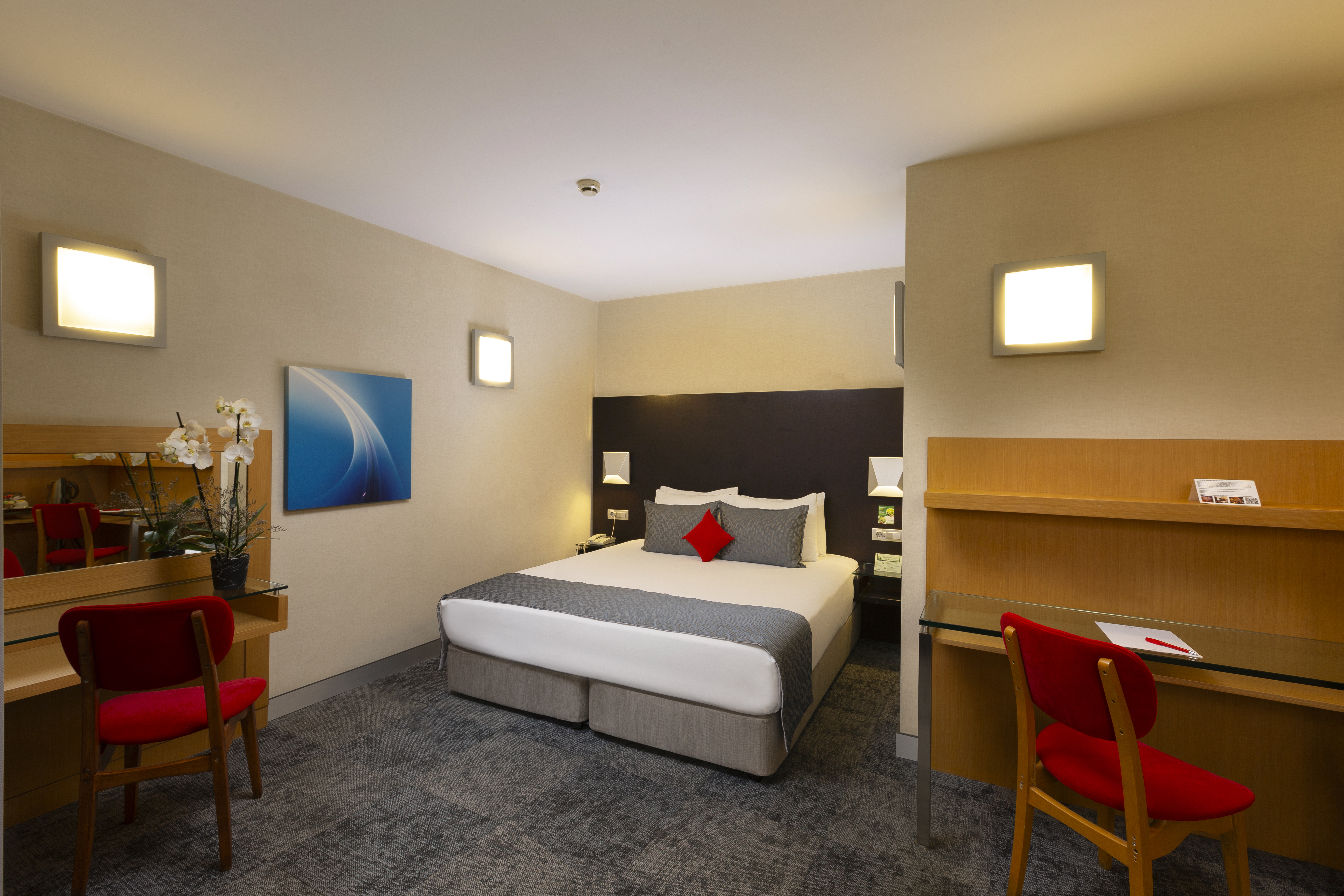 Family Room Capacity 1