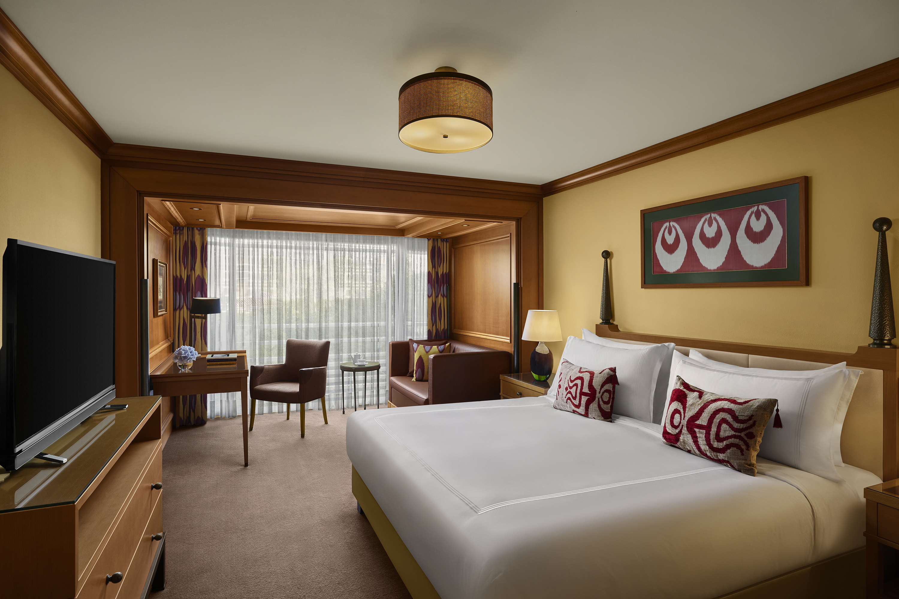 Double Deluxe King Bed