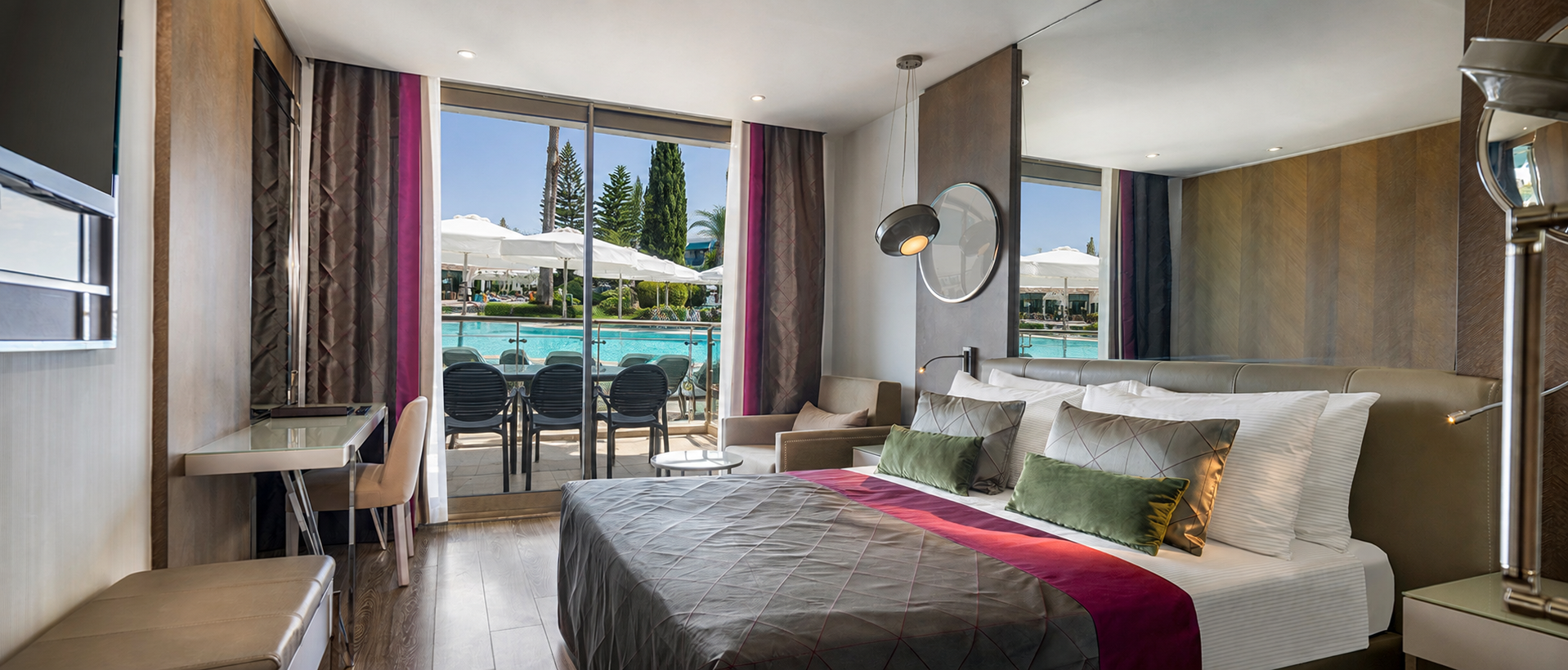 Family Room Pool View
