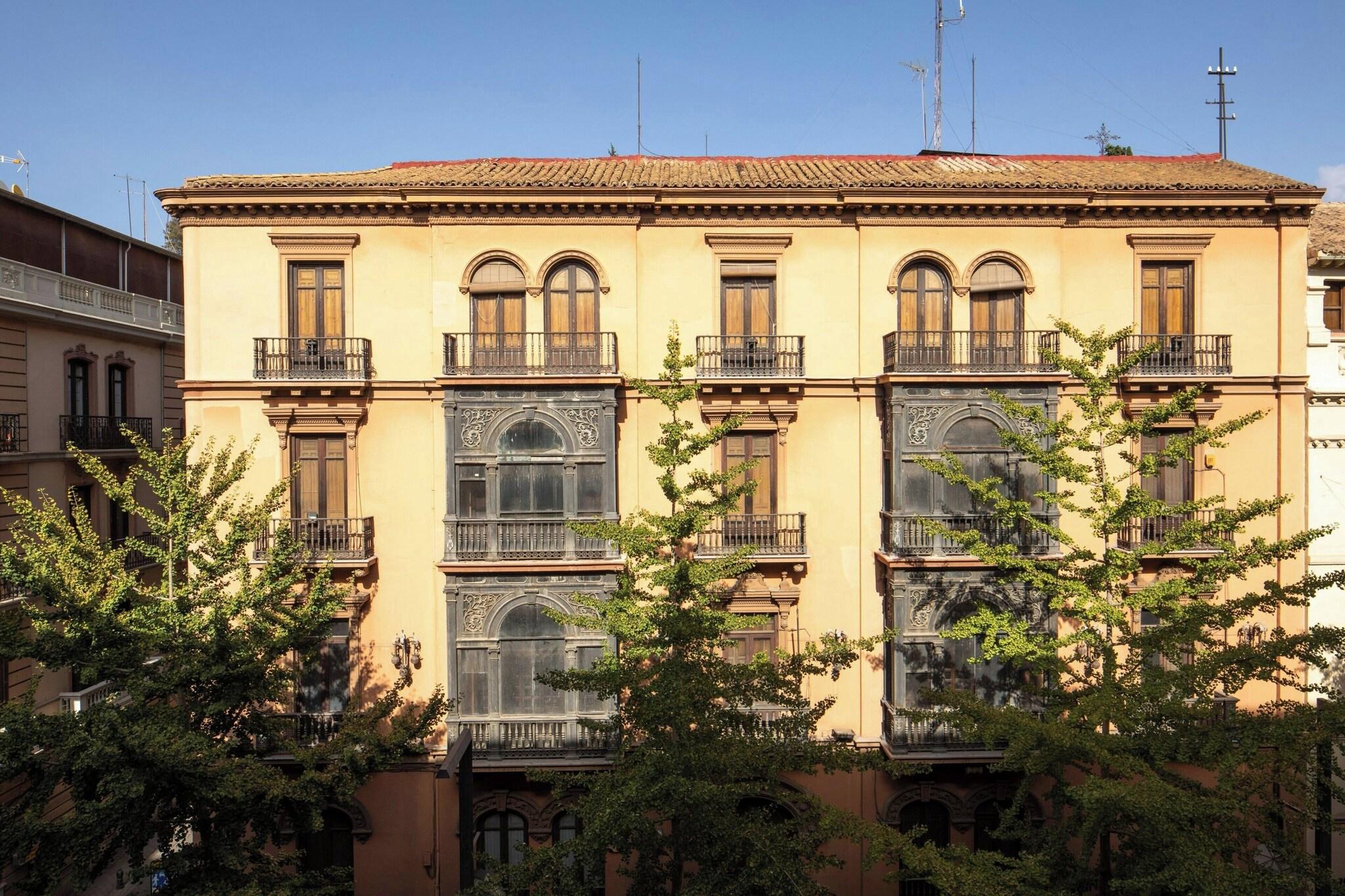 Double Deluxe with Views