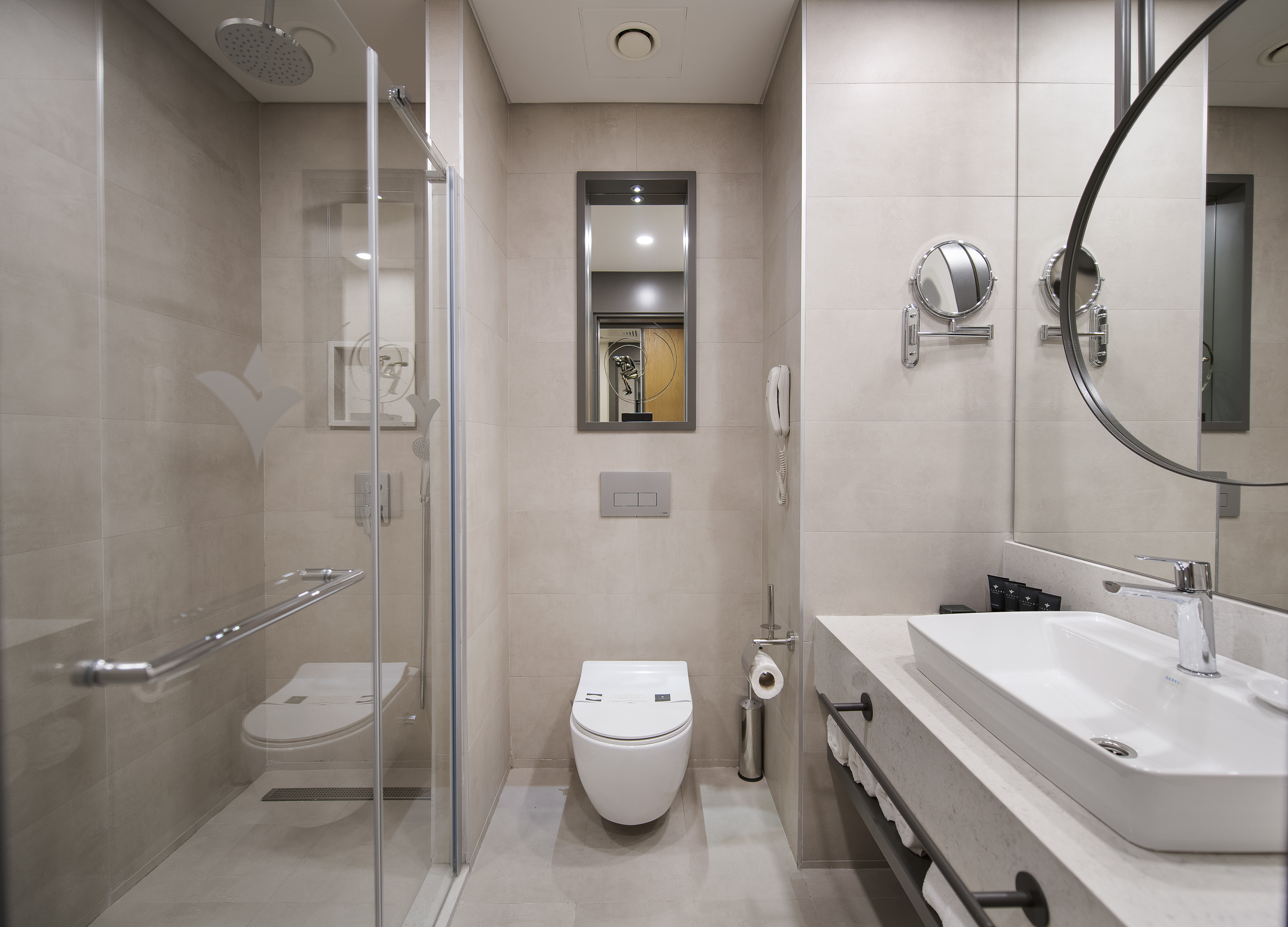 Family Room Superior