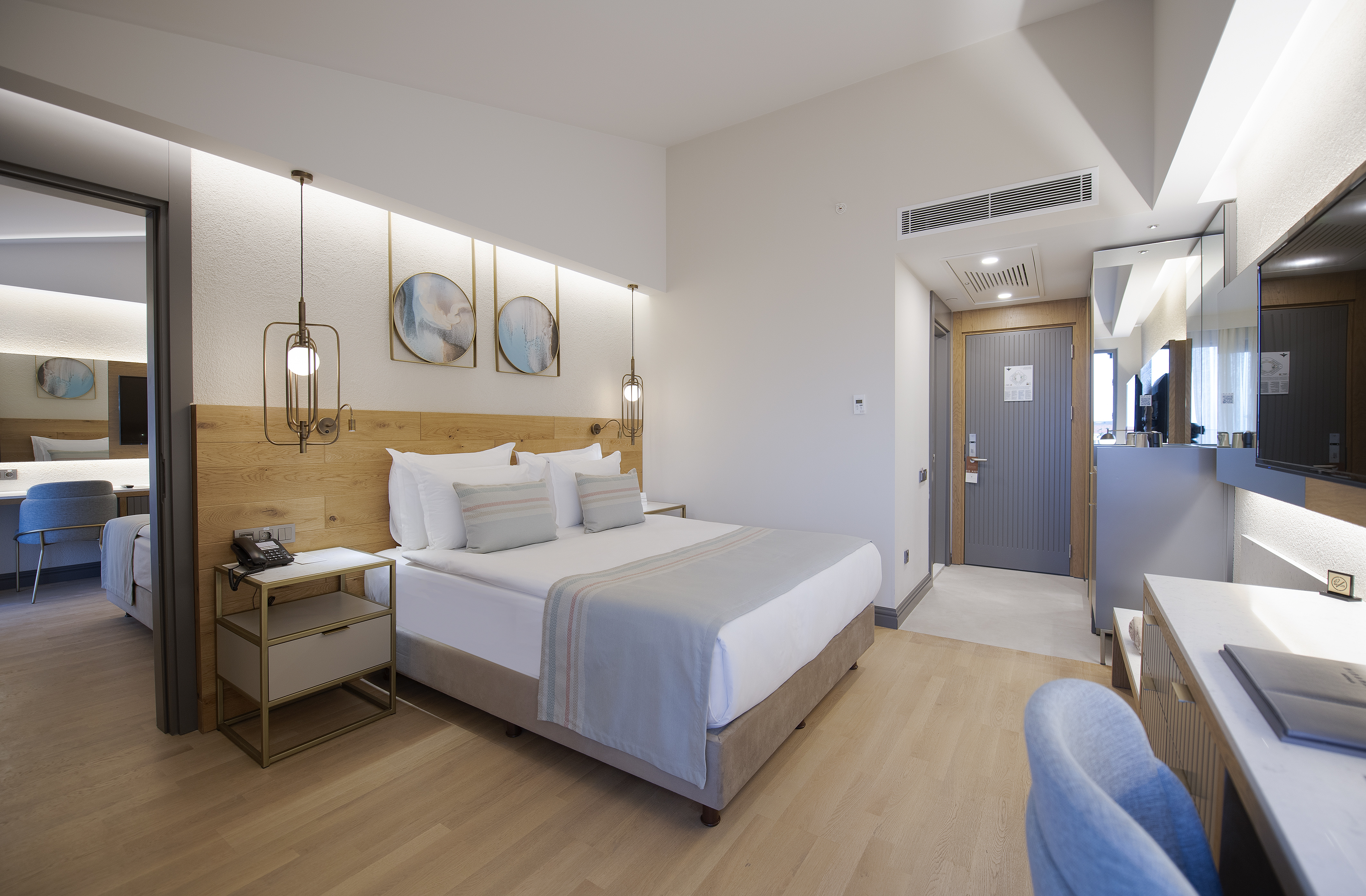 Family Room Superior