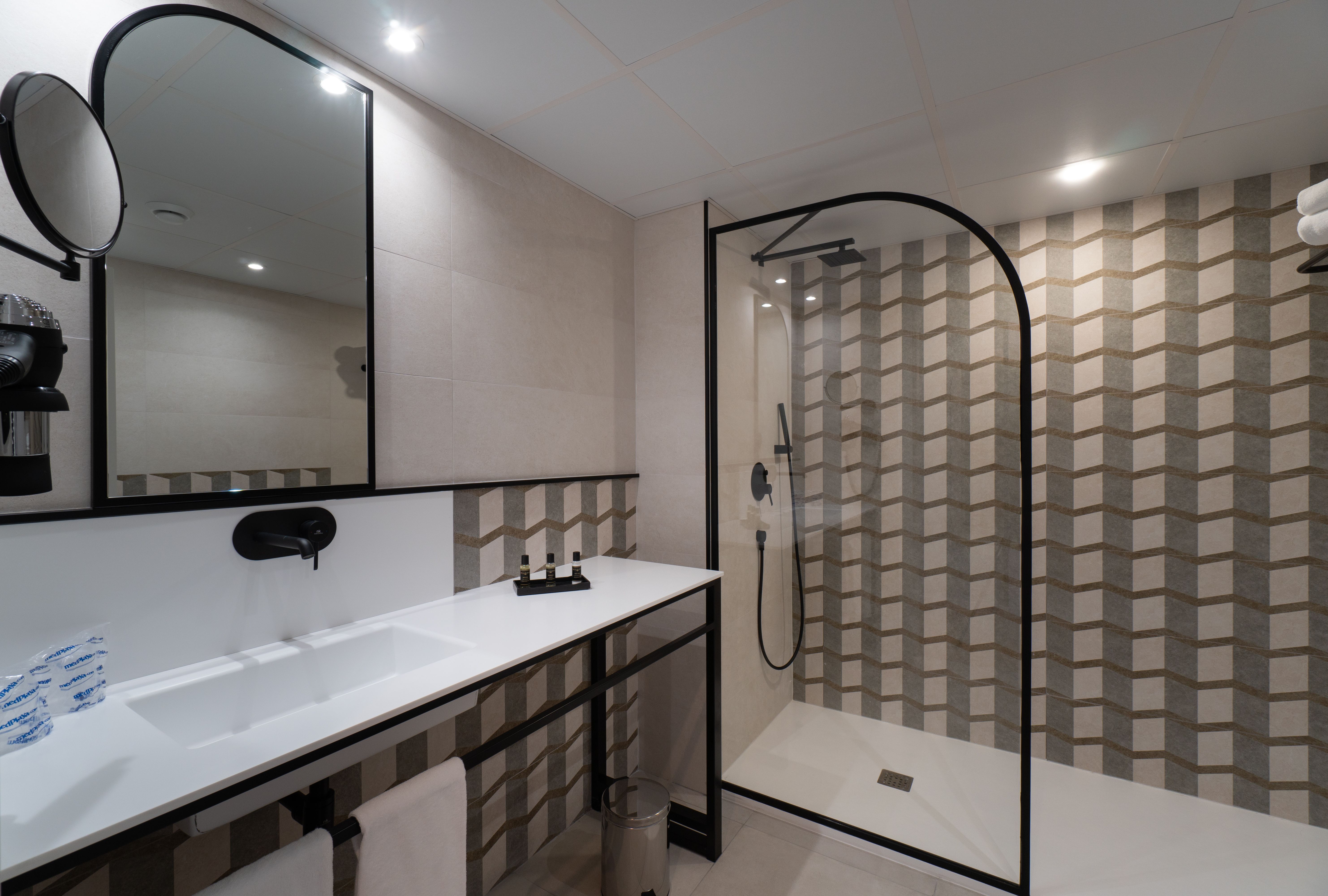 Double or Twin Sea View