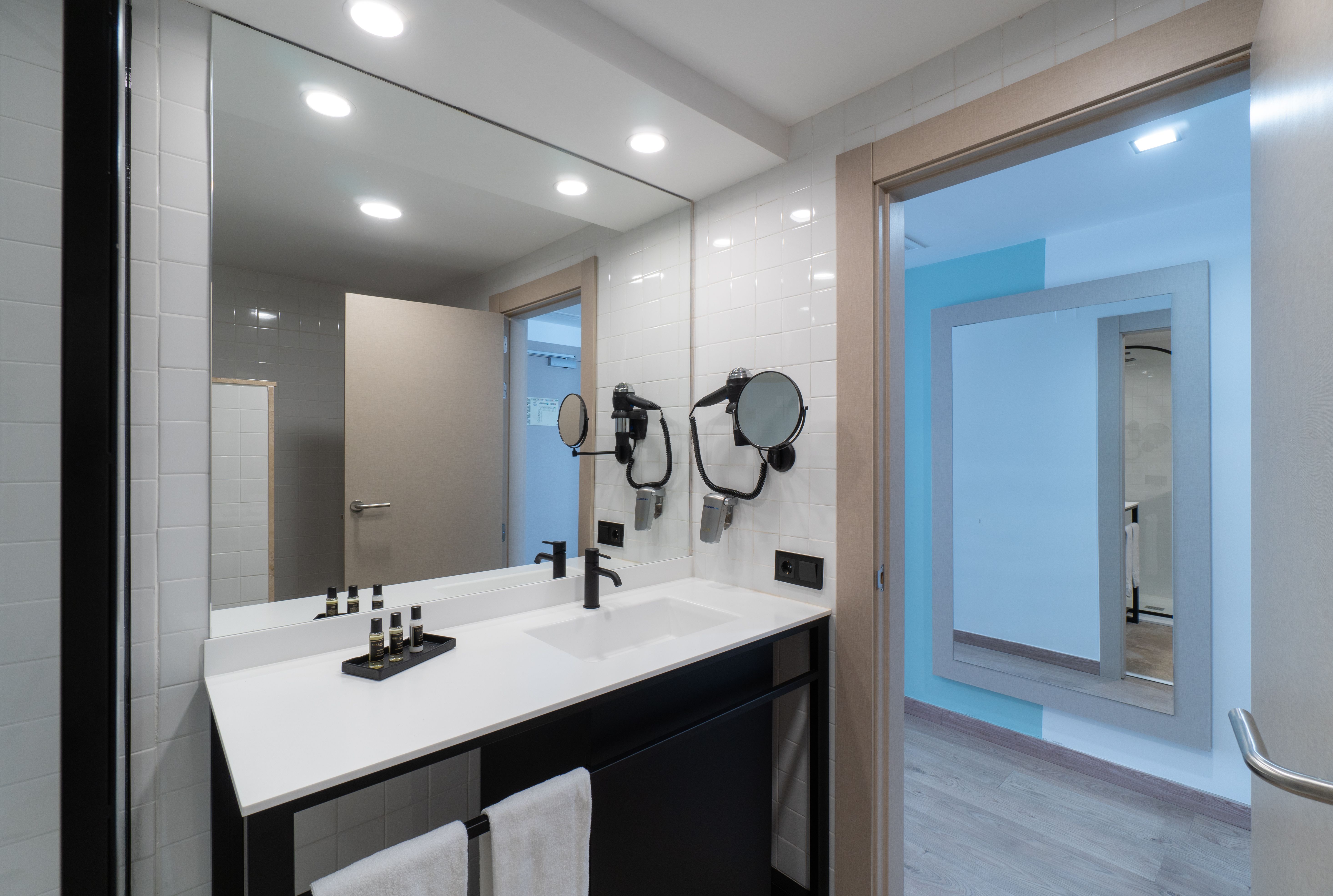 Double or Twin Club Sea View