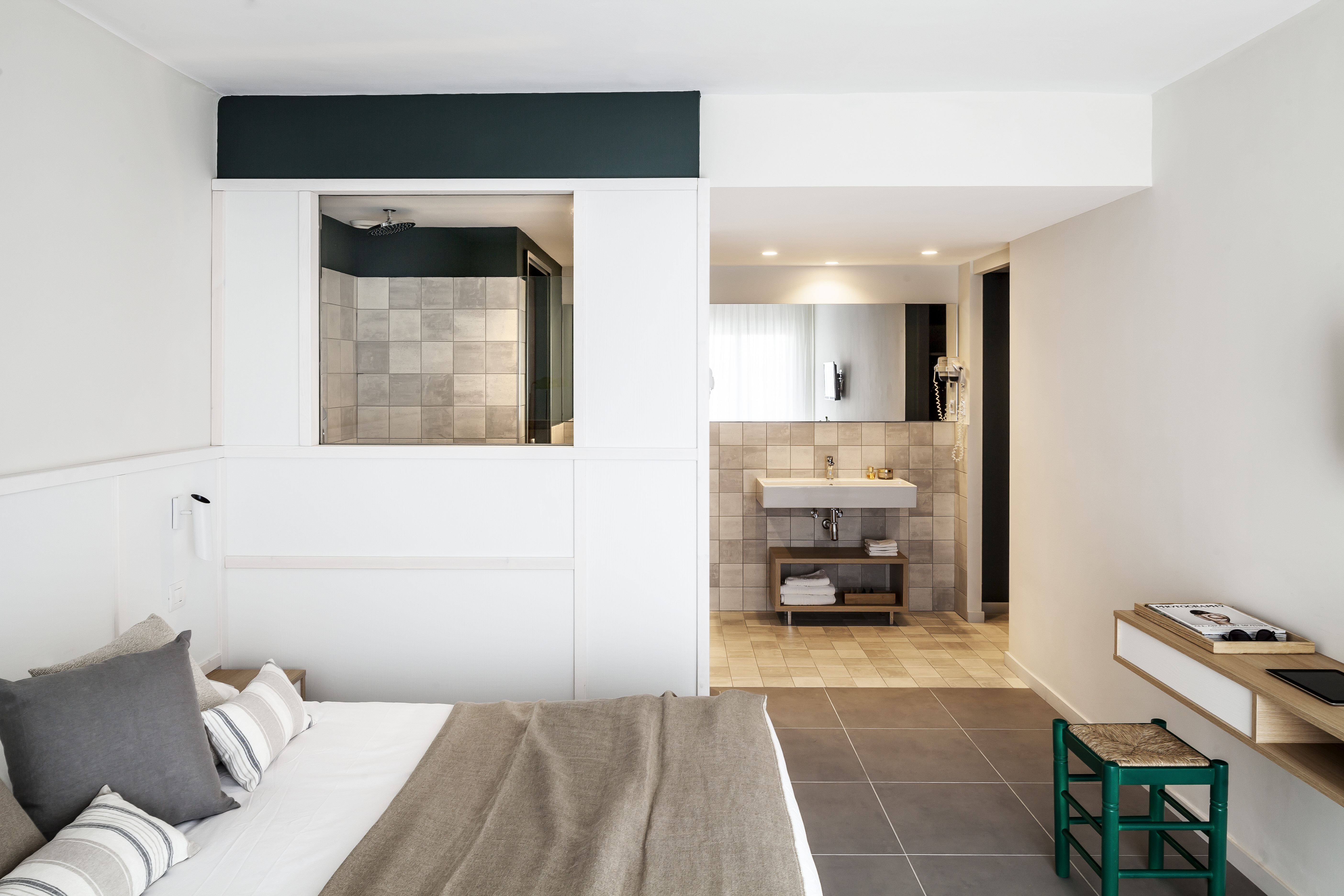 Double Single Premium