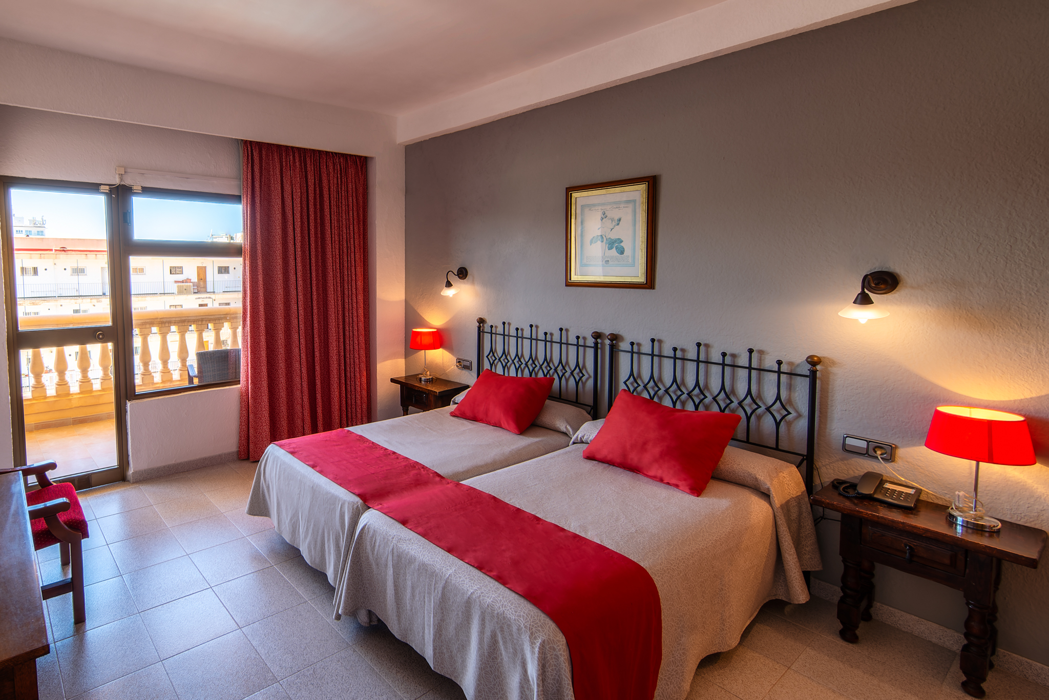 Apartment with Balcony