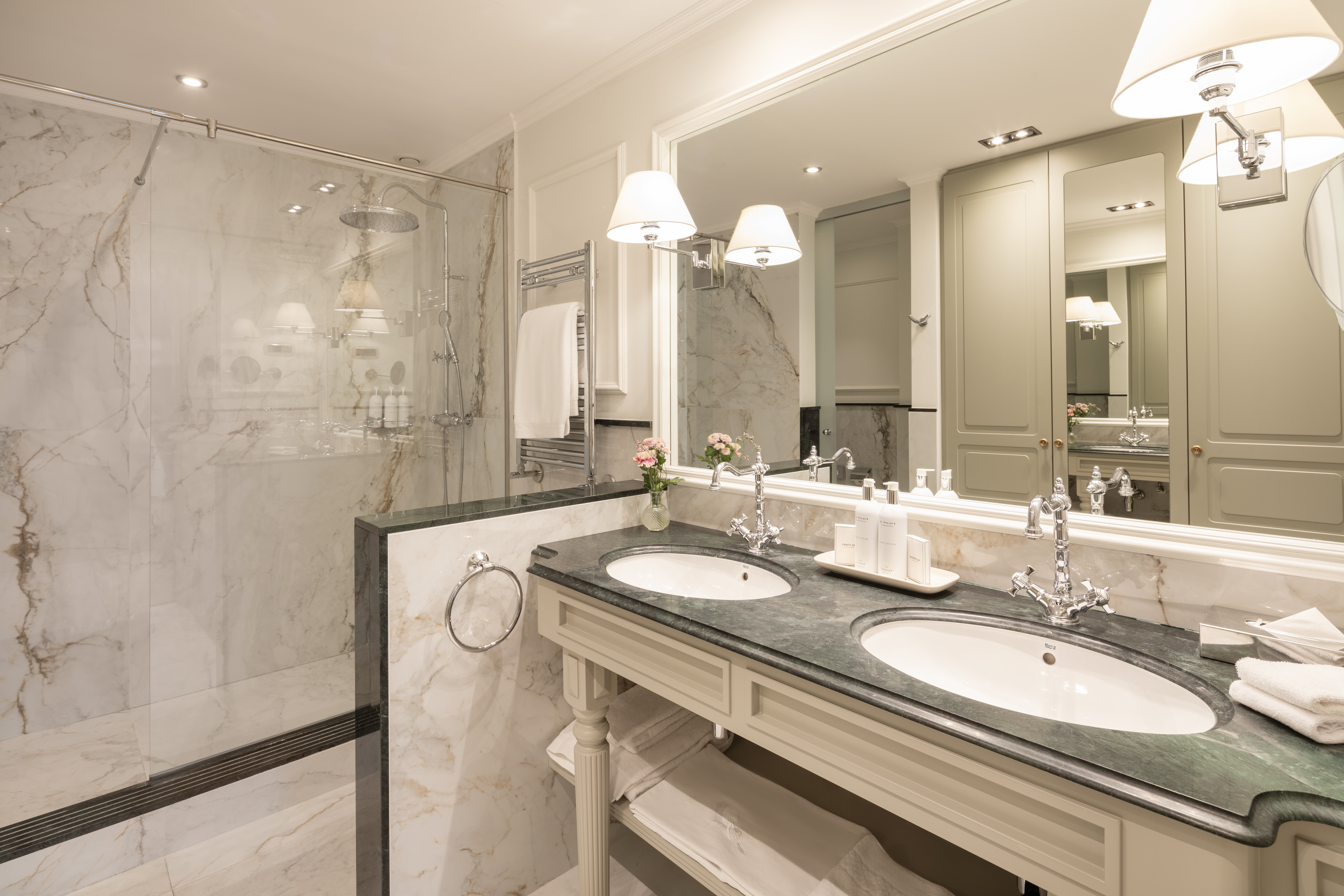 Double or Twin Superior