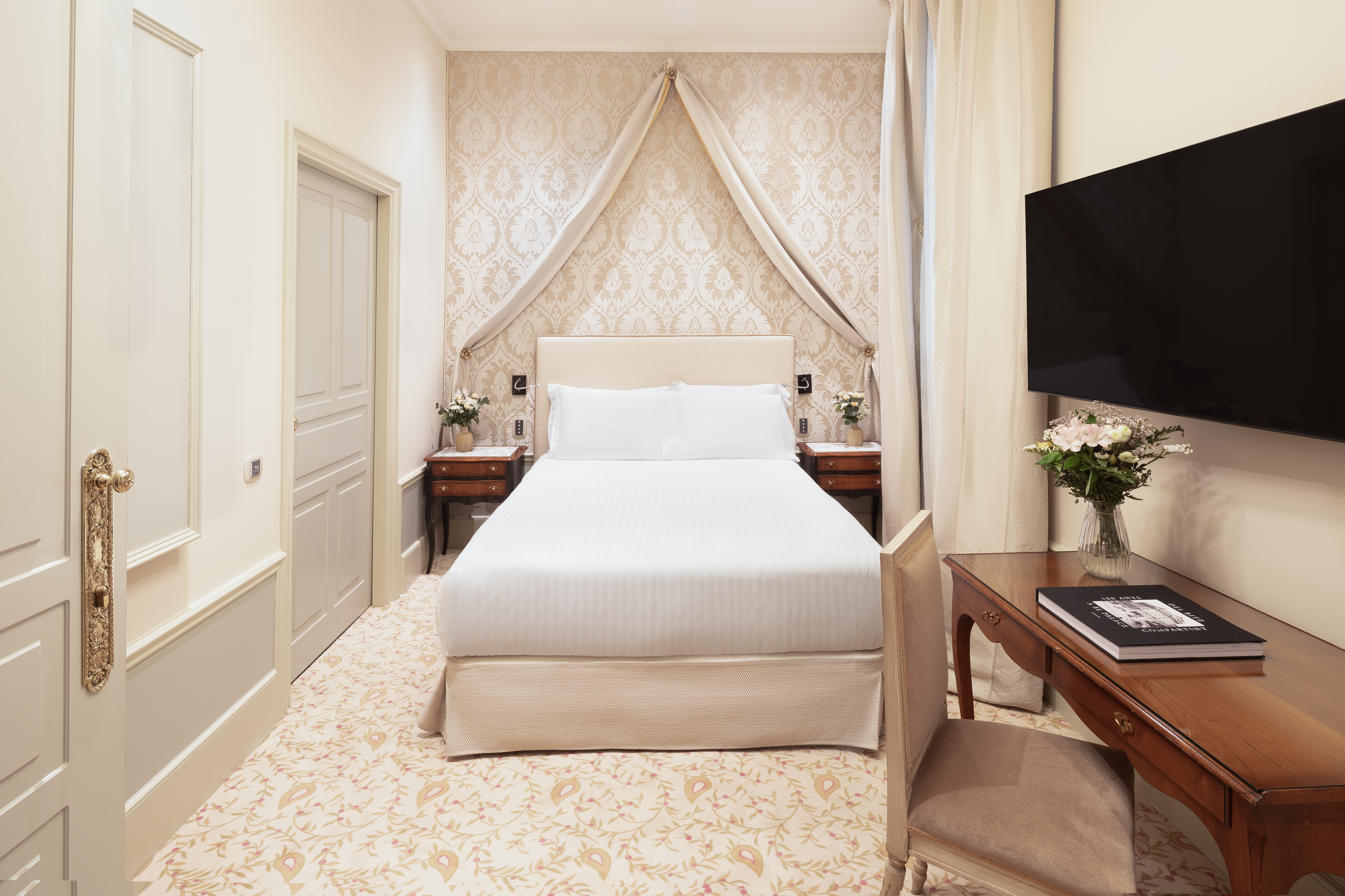 Double Single Superior