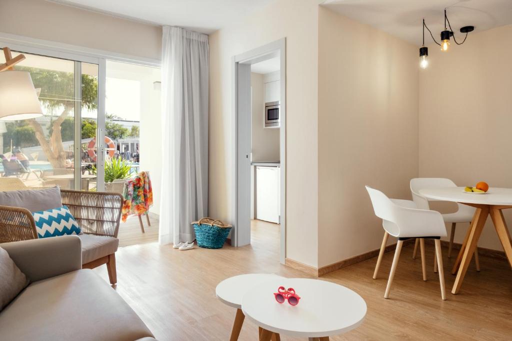 Junior Suite with Terrace