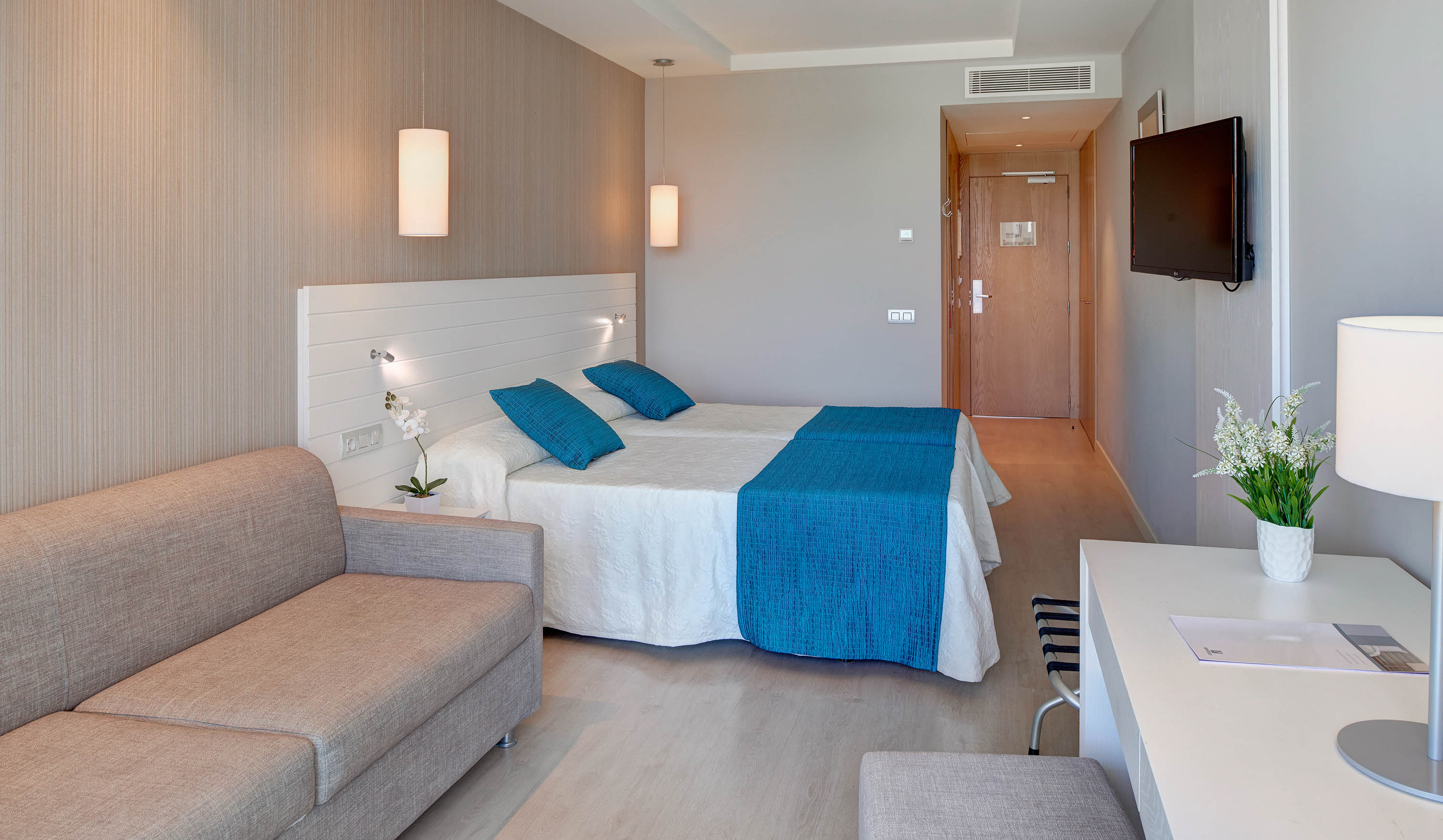 Double or Twin Standard