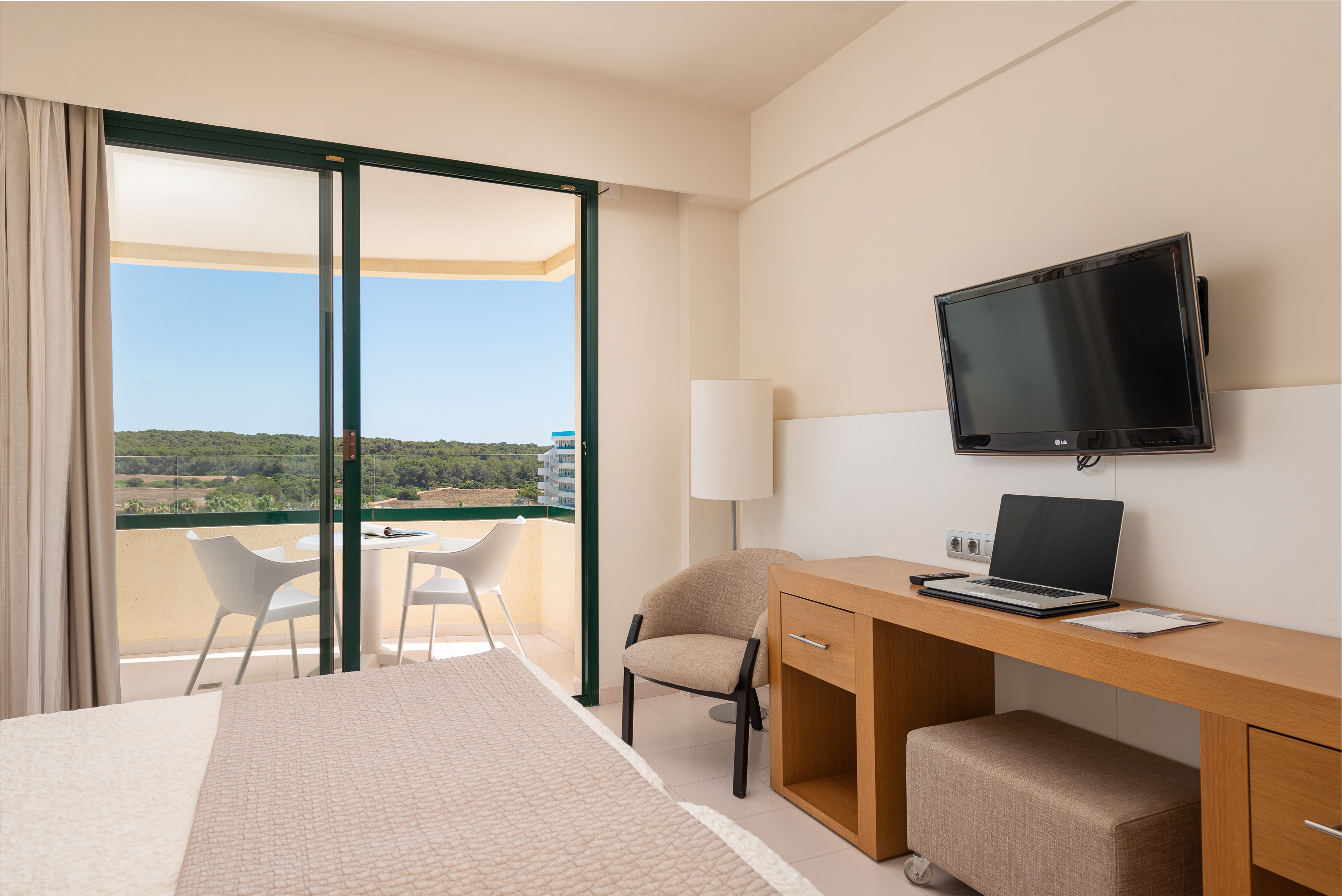 Double or Twin Side Sea View with Balcony