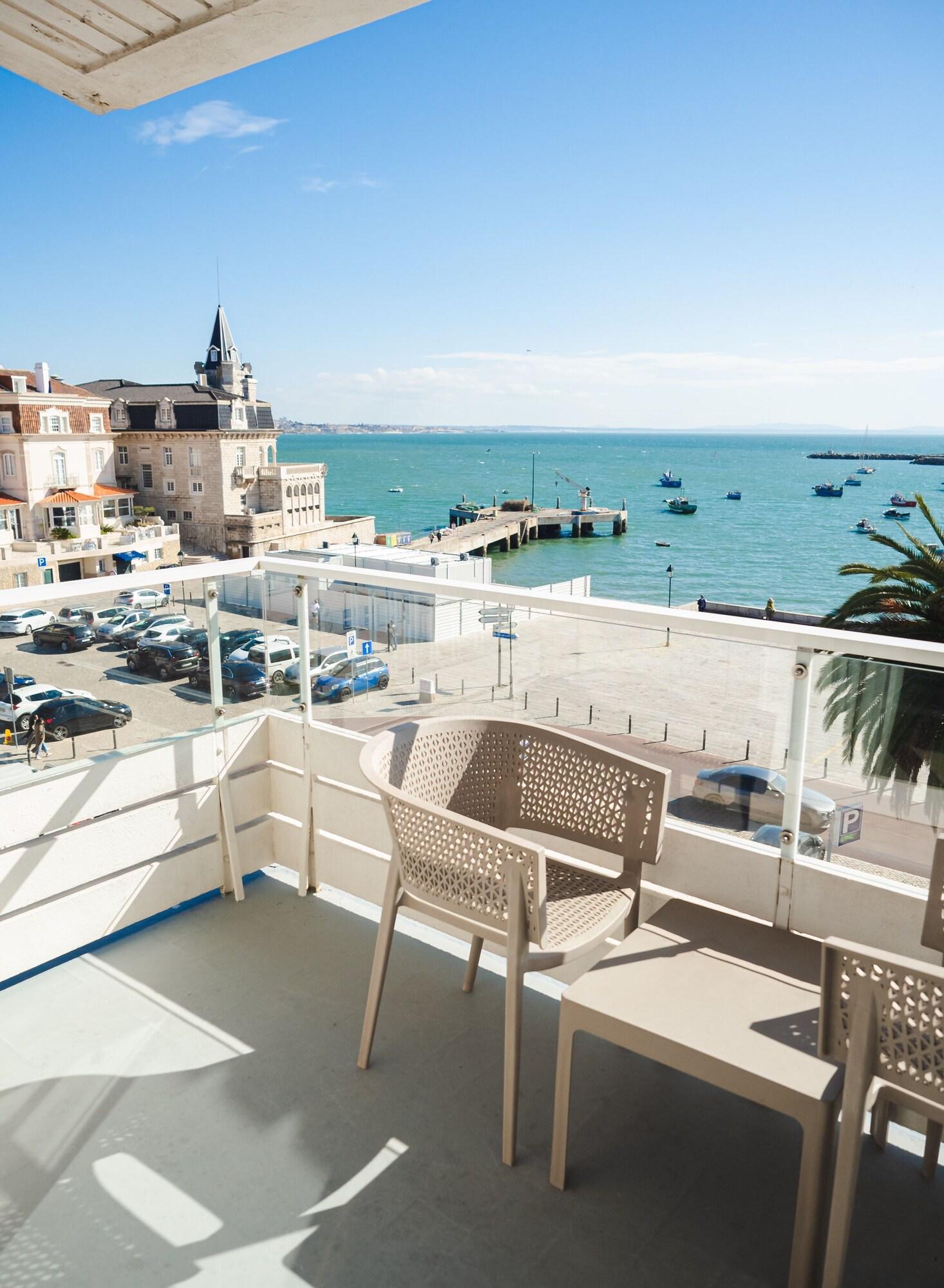 Family Room City View