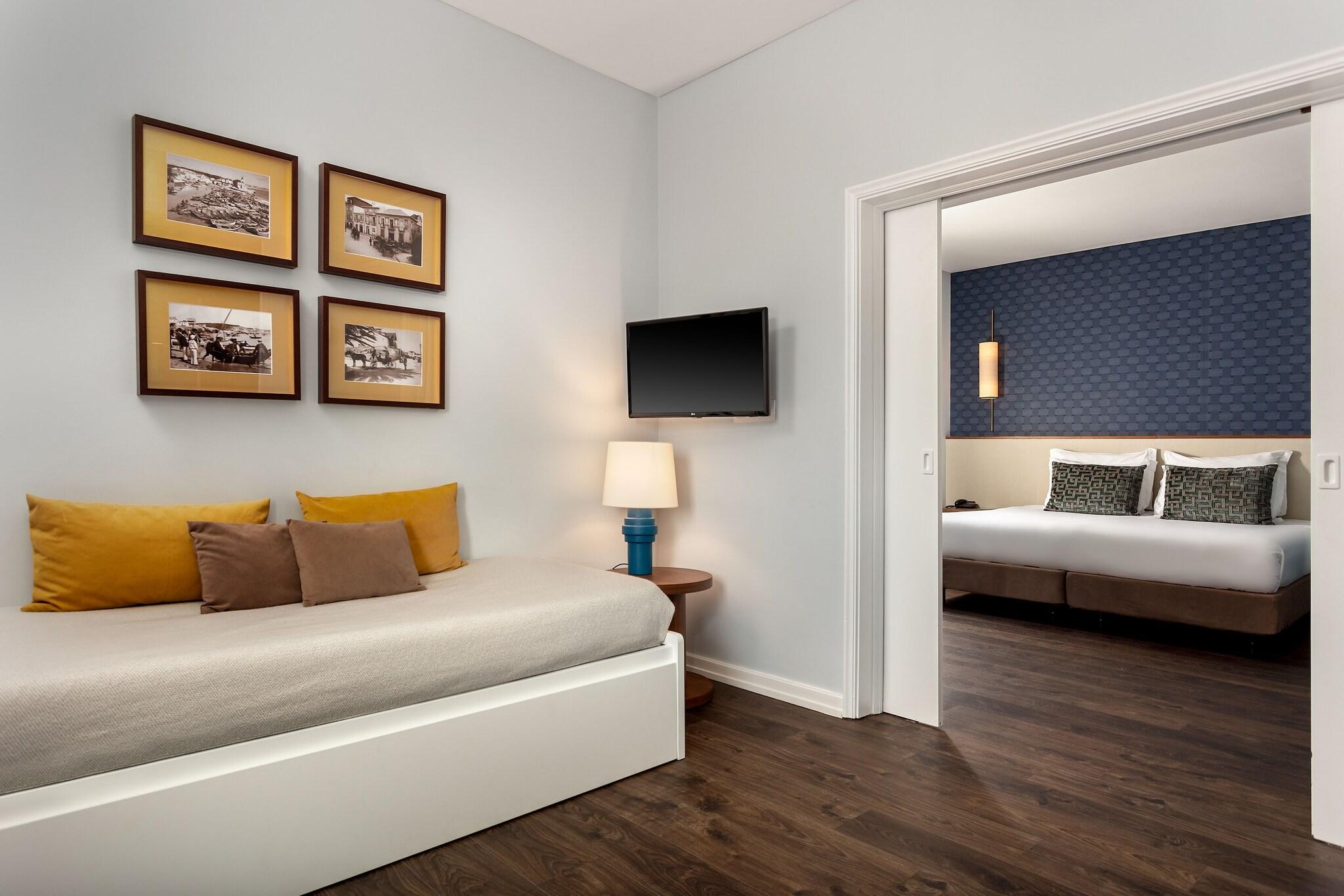 Family Room City View