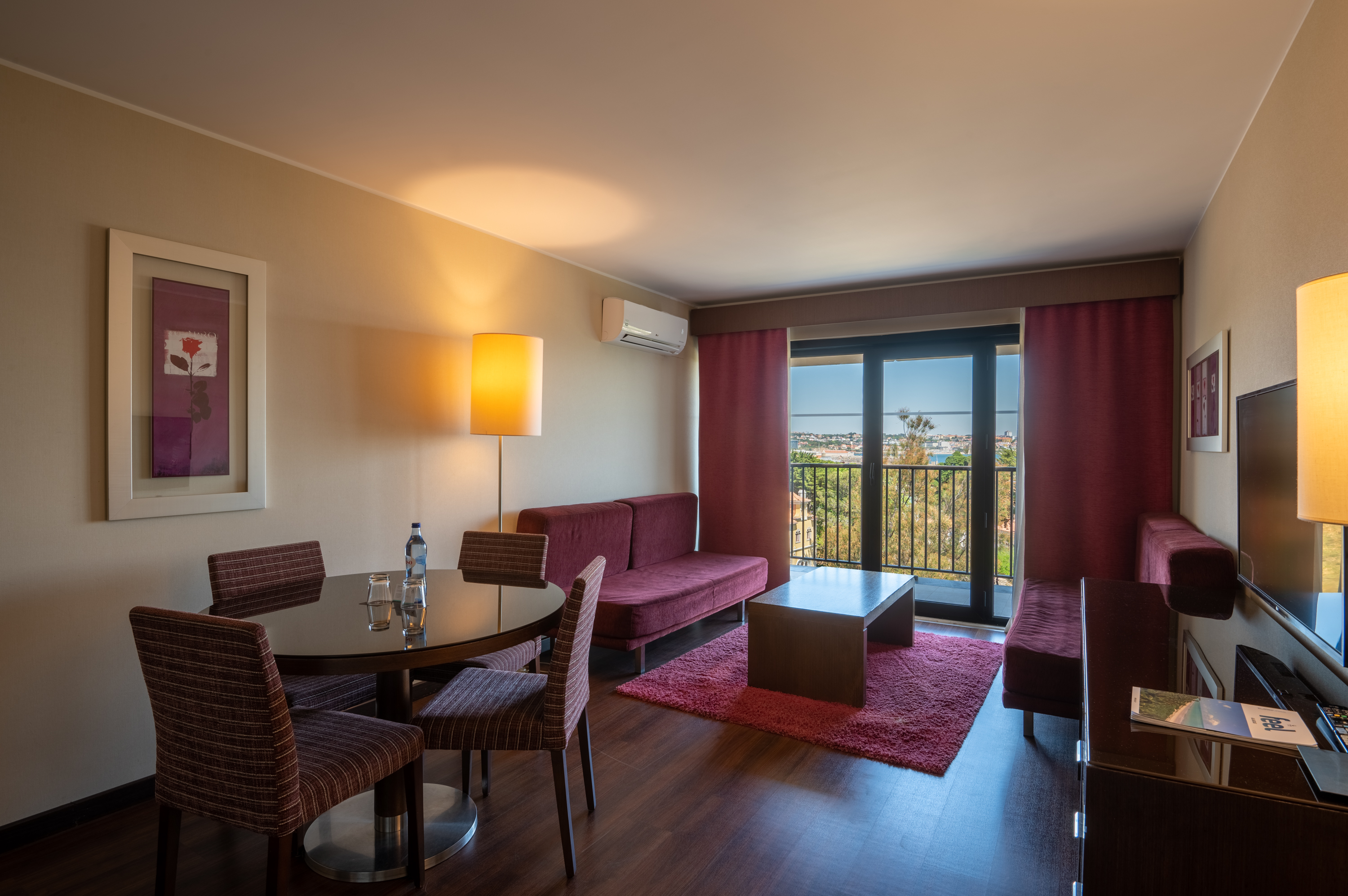 Junior Suite Sea View with Balcony