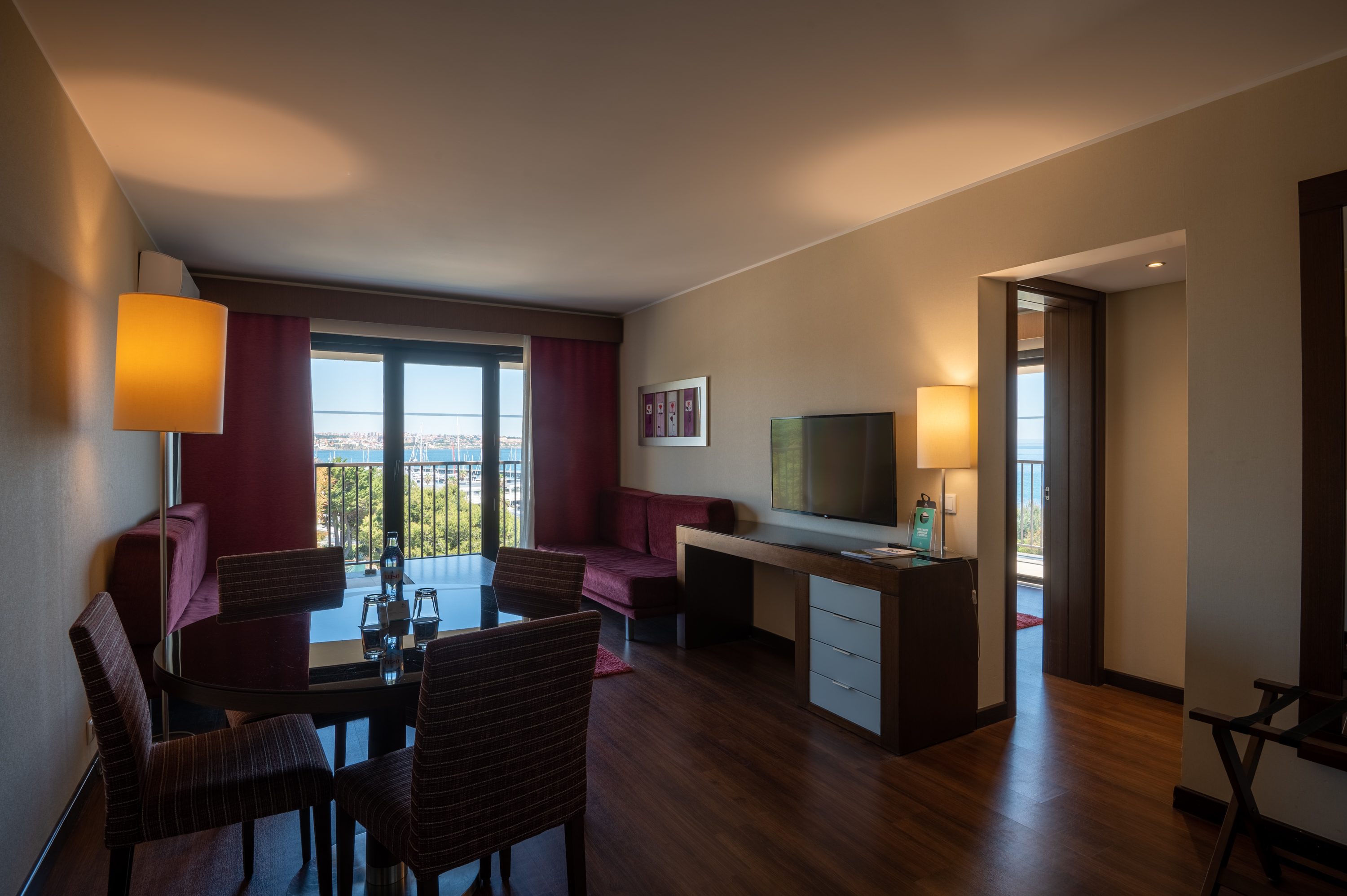 Junior Suite with Balcony with Views