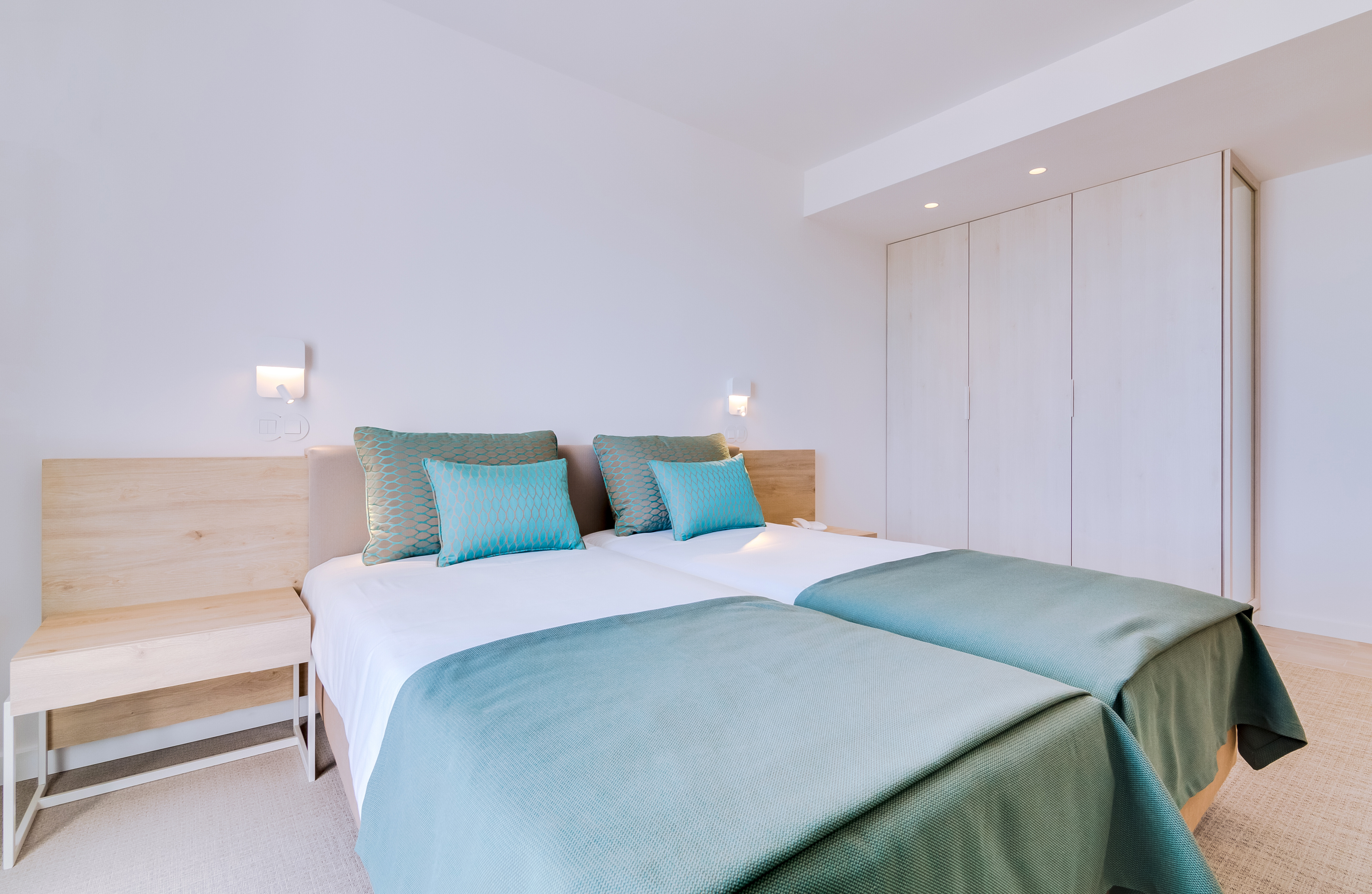 Double Single Sea View