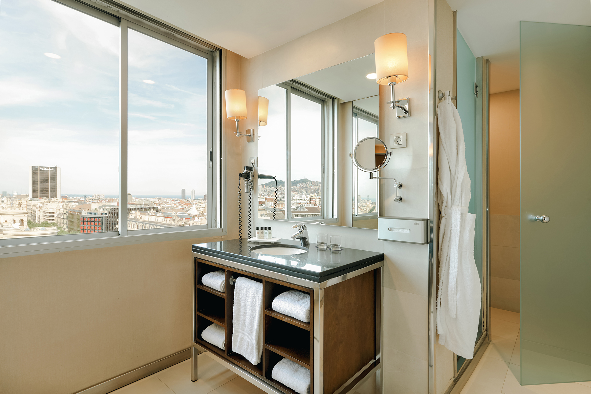 Junior Suite with Views