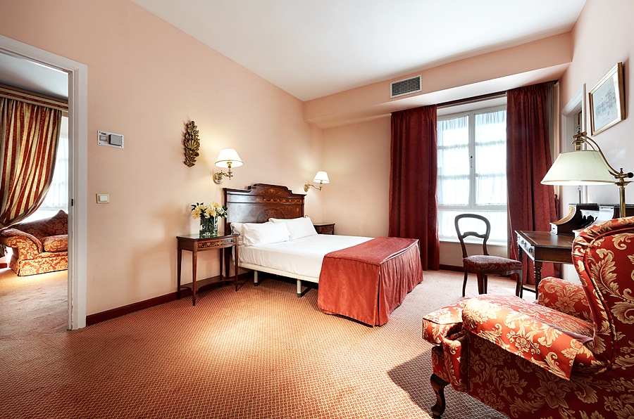 Double or Twin Superior