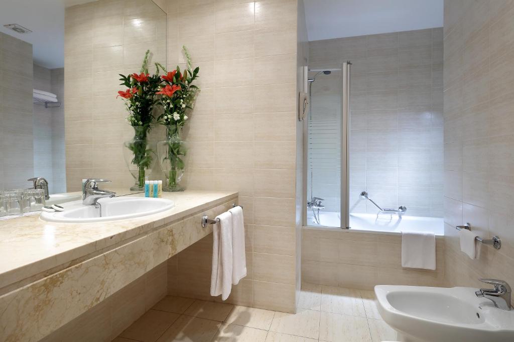 Family Room Standard