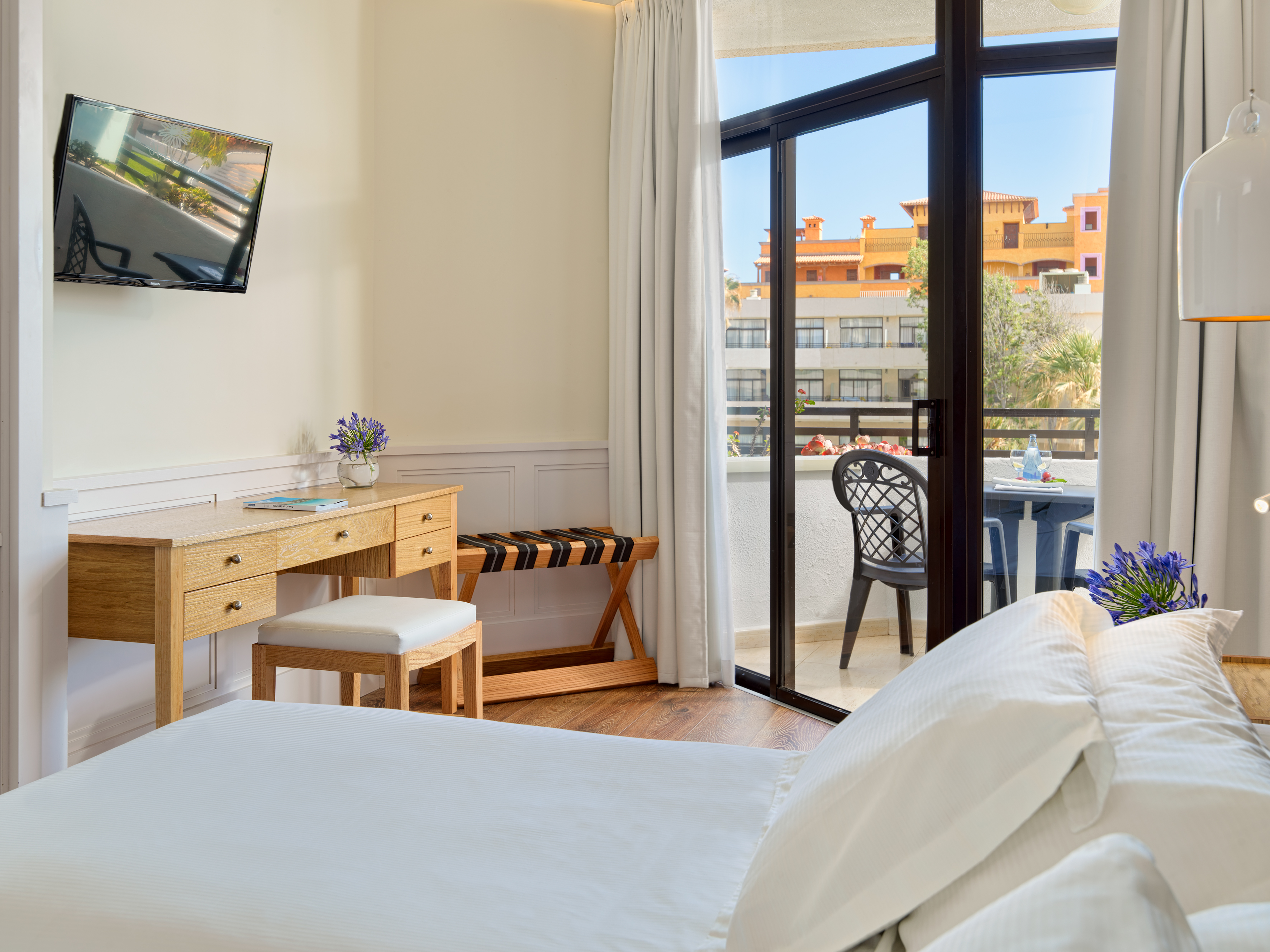 Double Single Sea View