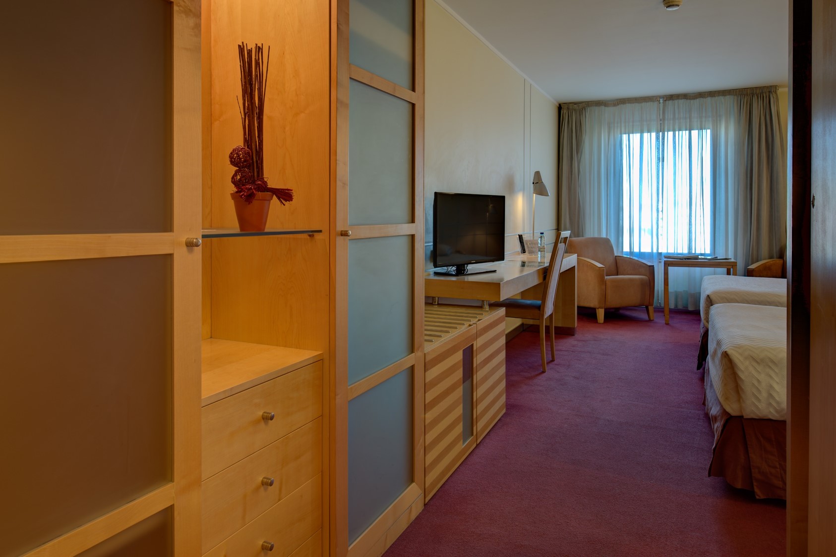 Double or Twin Standard