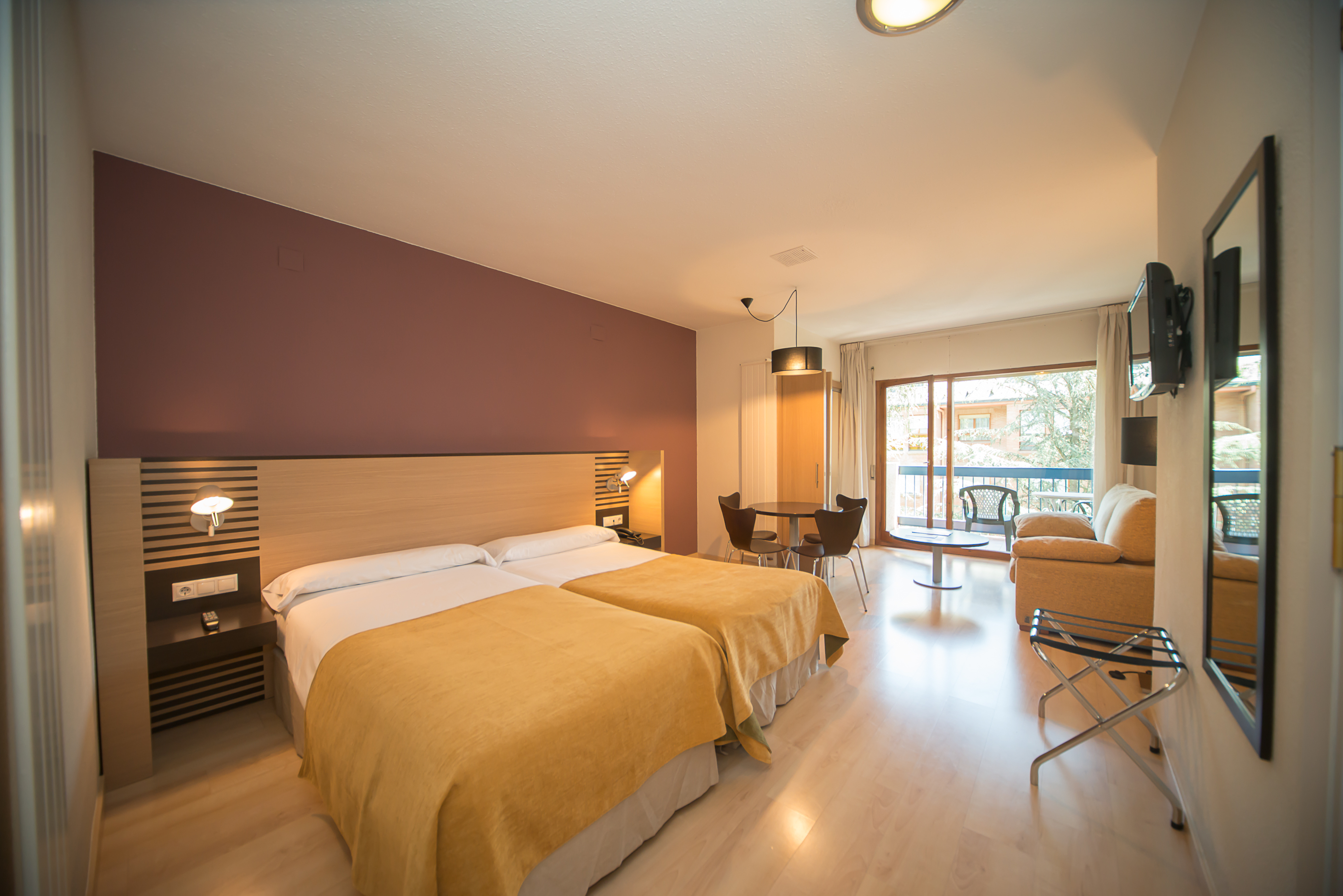 Double or Twin with Kitchenette