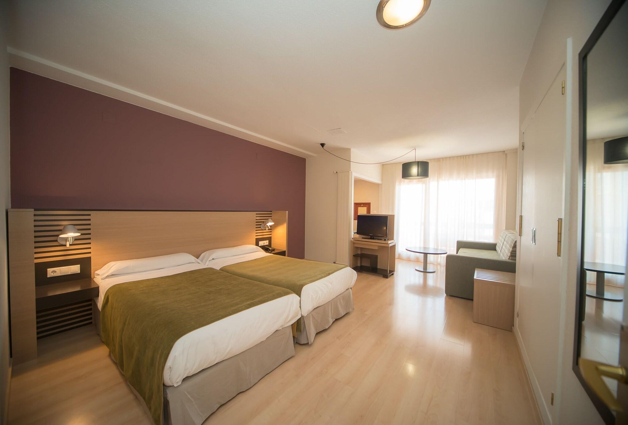 Family Room Two Beds