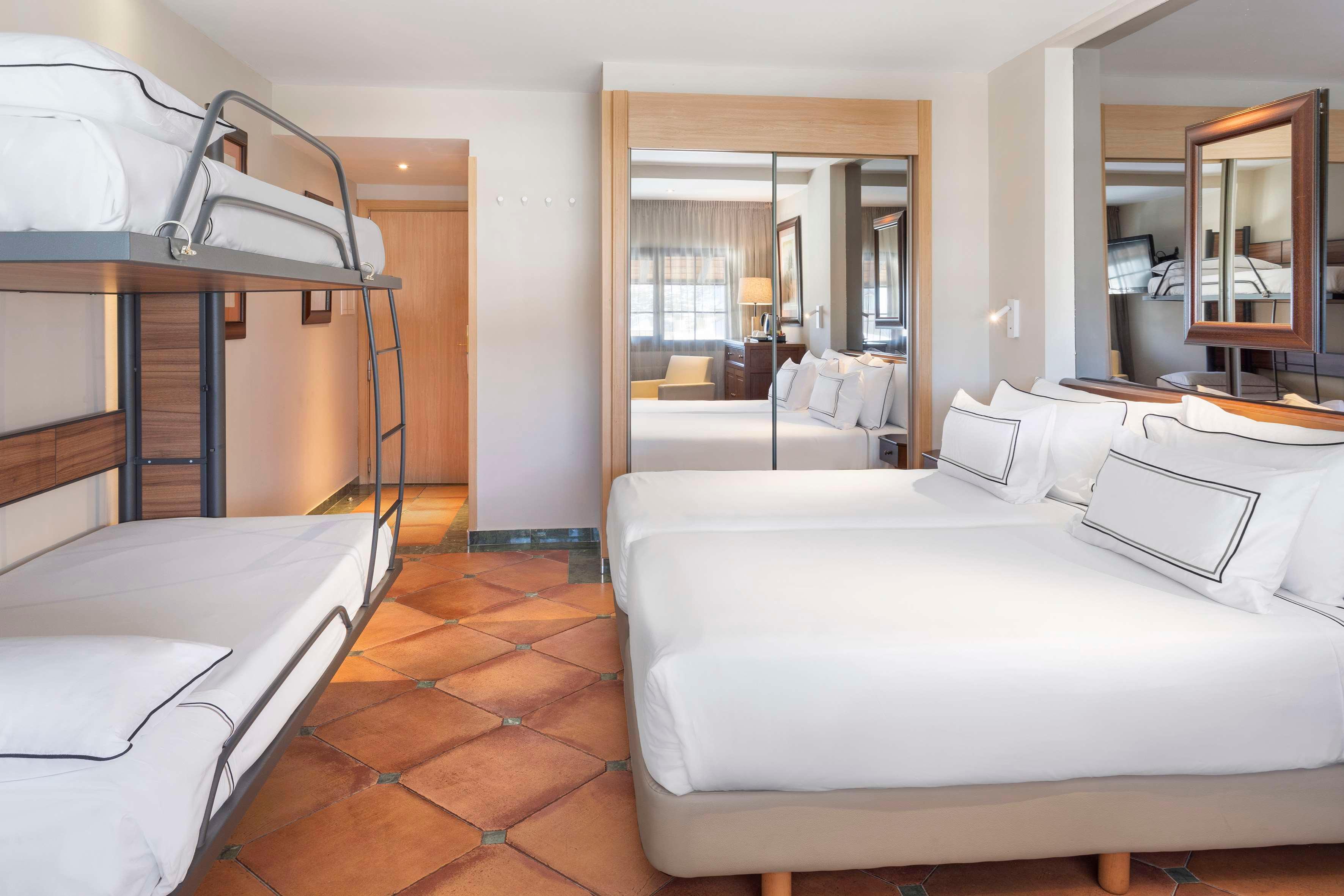 Family Room Standard