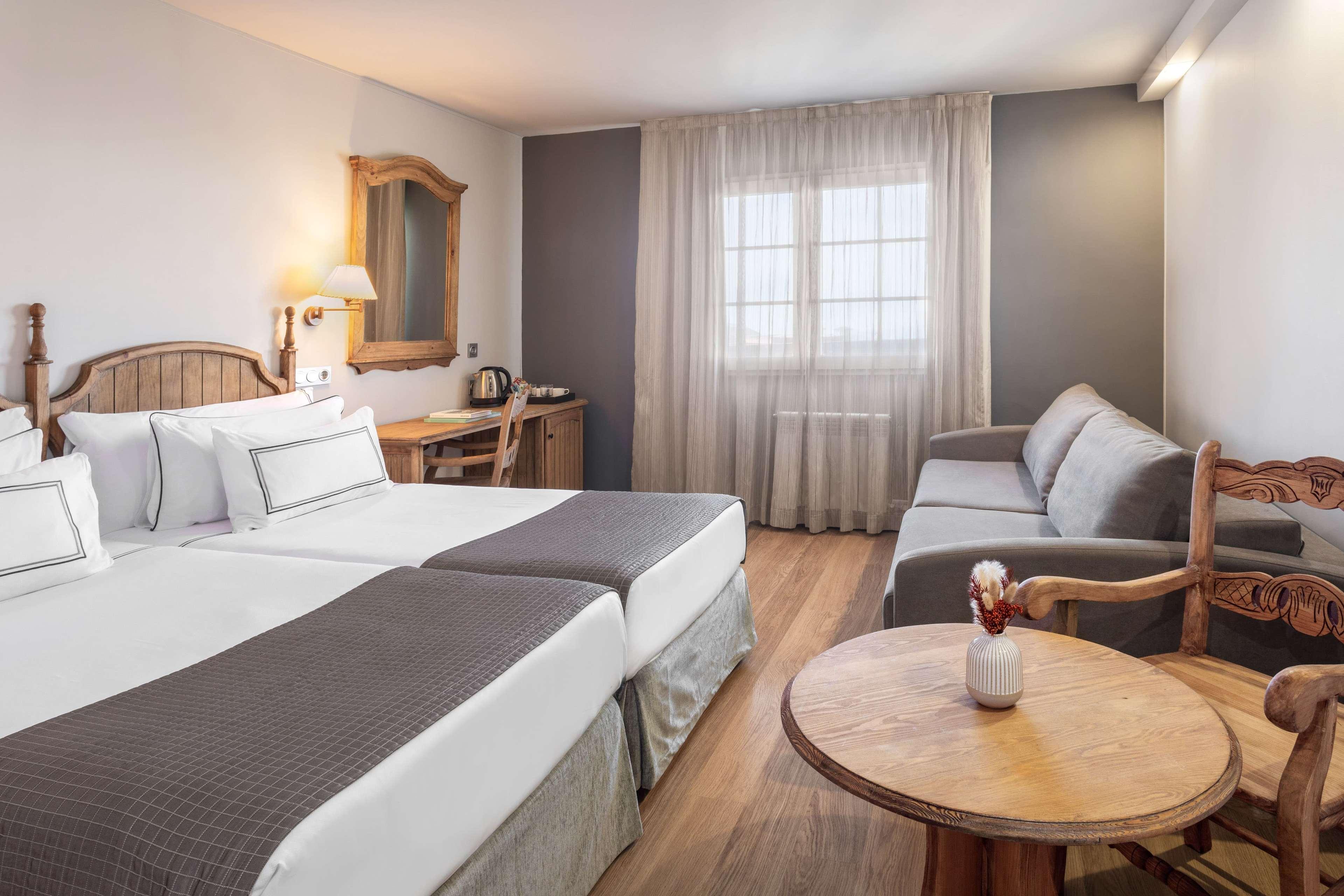 Family Room Standard