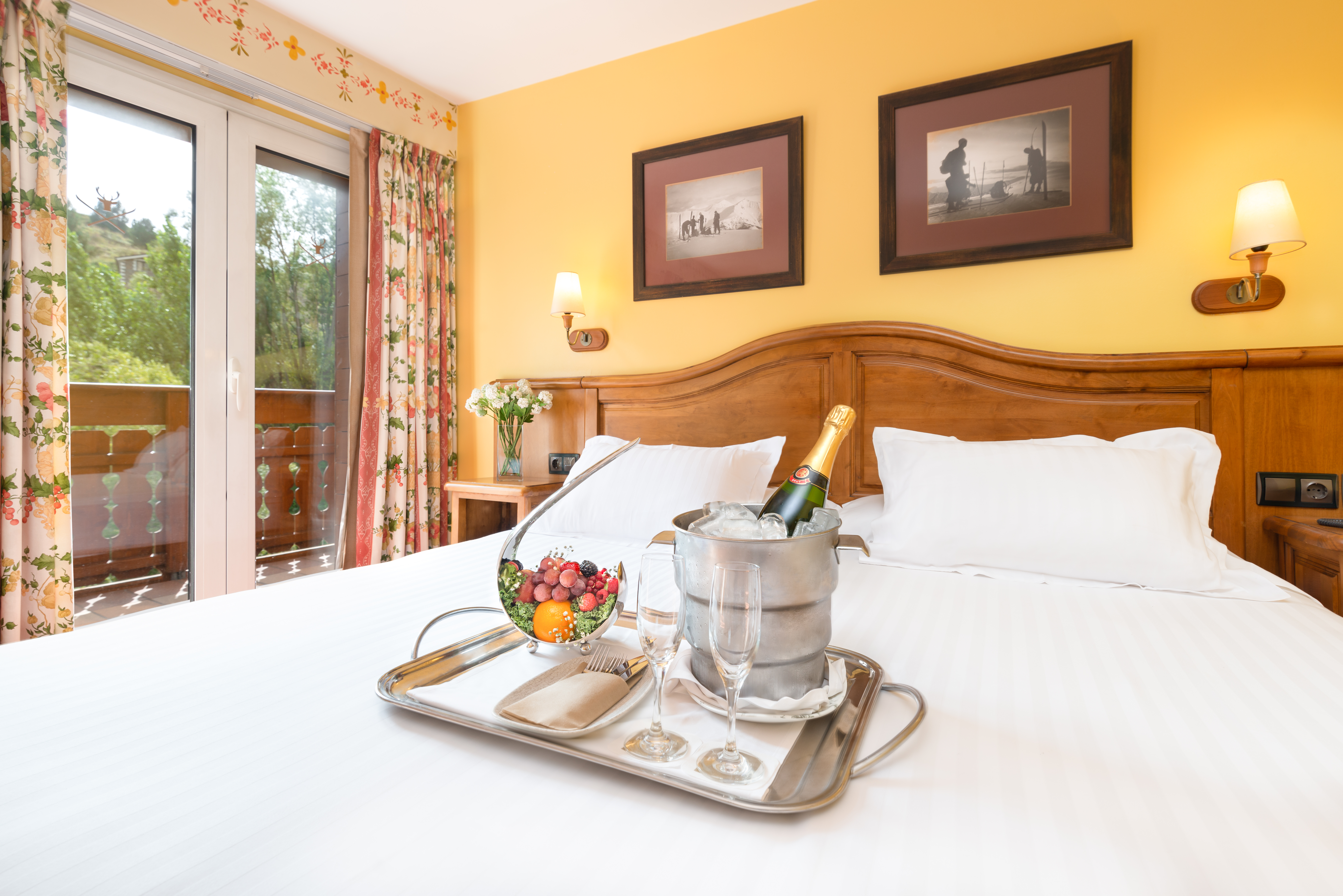 Double or Twin Standard