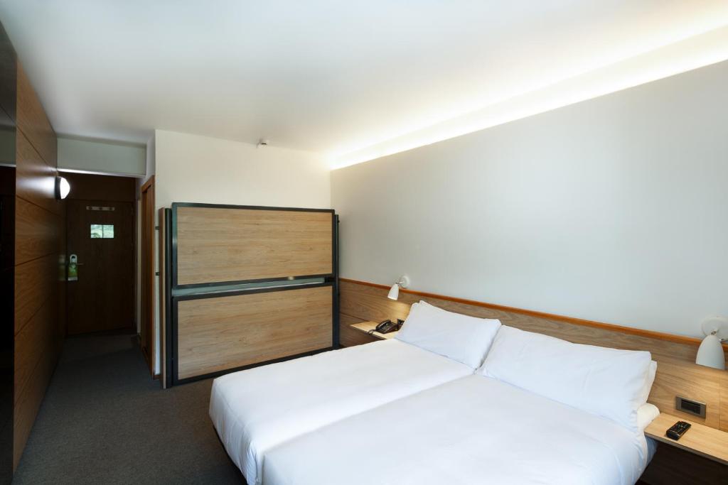 Double or Twin with Terrace