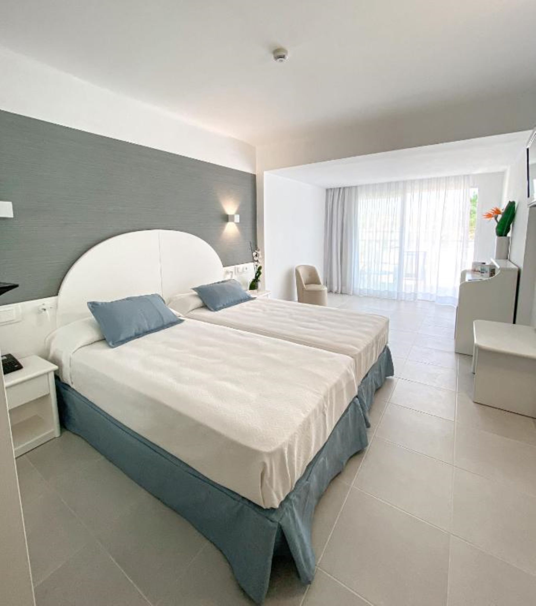 Double Single Superior