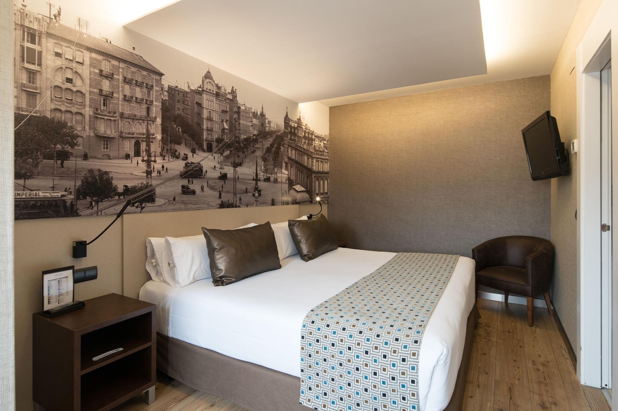 Suite Queen Size Bed