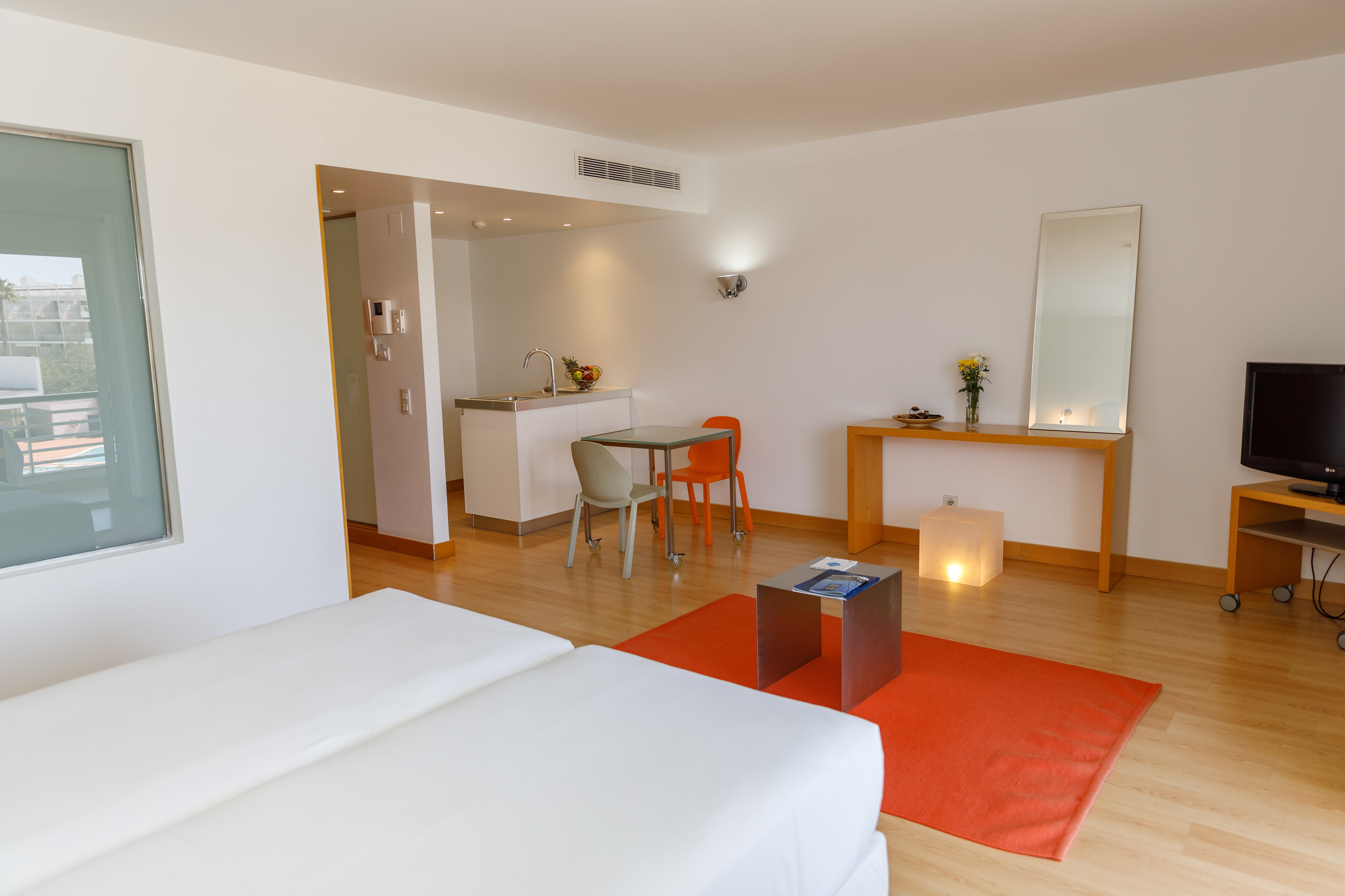 Studio Superior Pool View