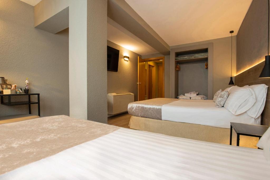 Family Room Connecting Room