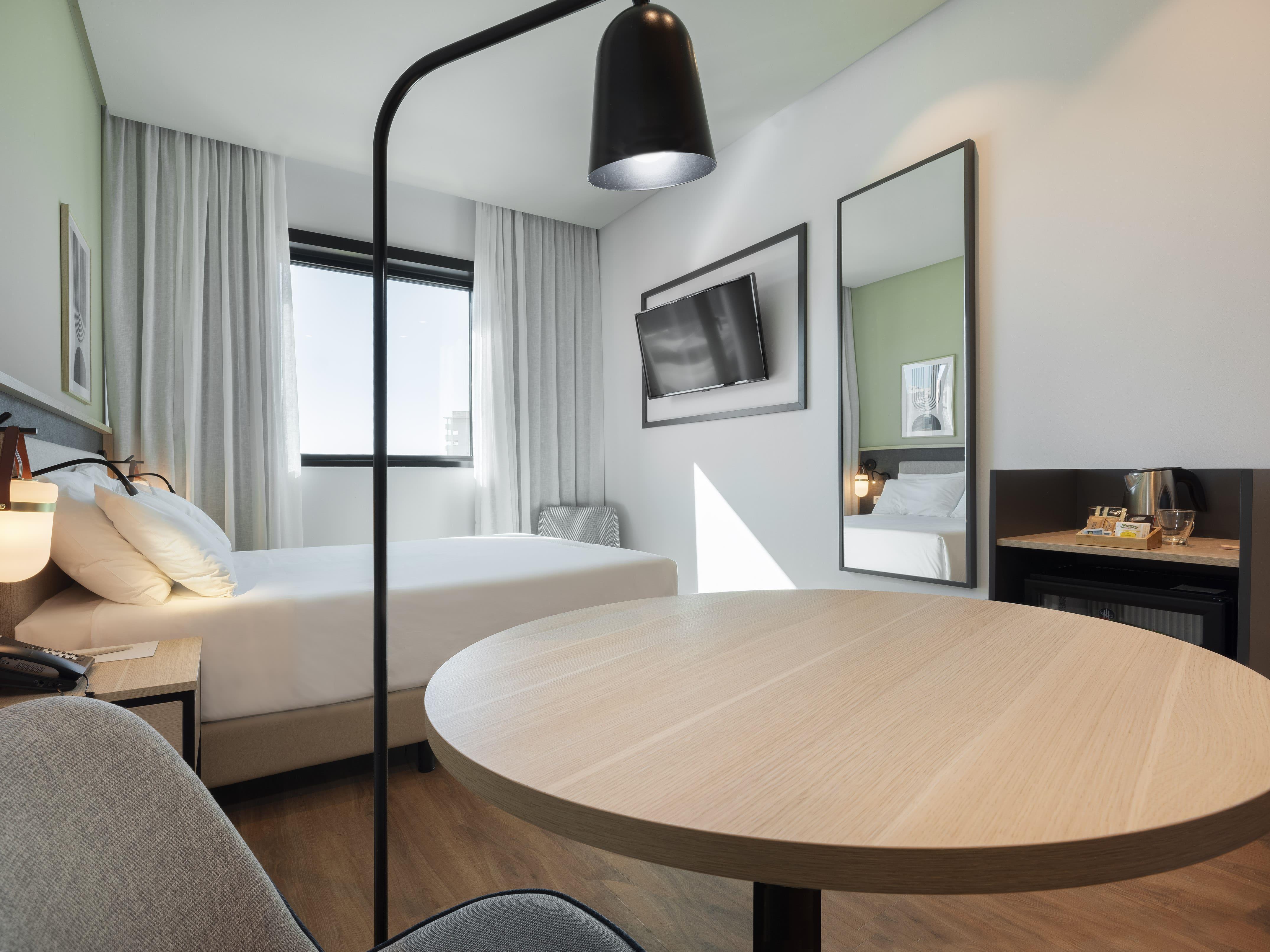 Double Queen Size Bed