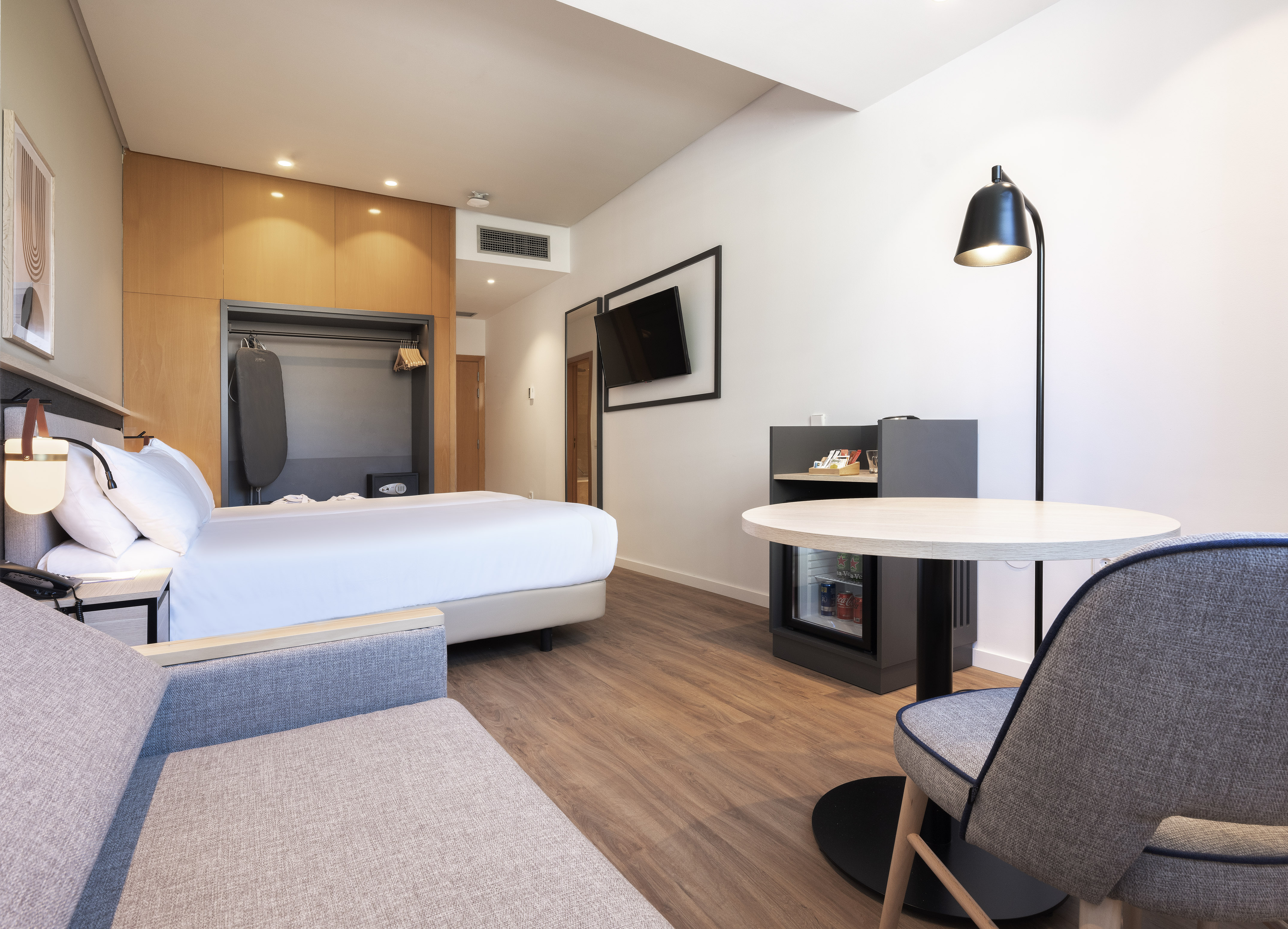 Double or Twin Connecting Room