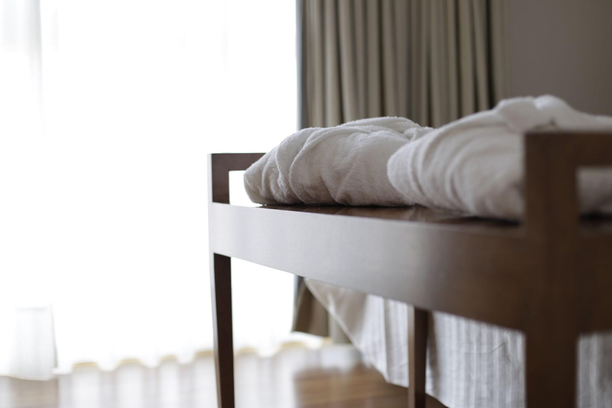 Junior Suite King Size Bed