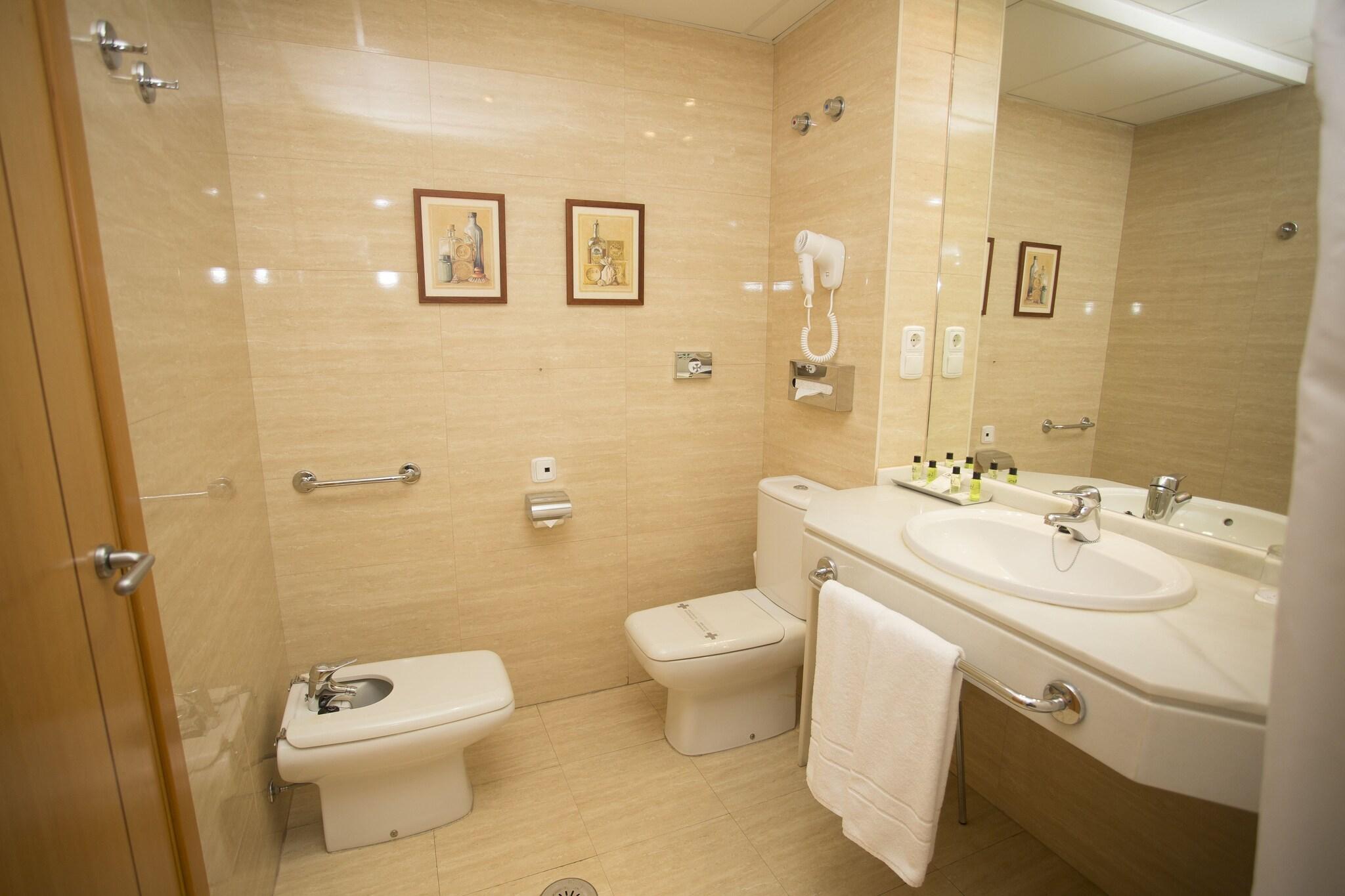 Junior Suite King Size Bed