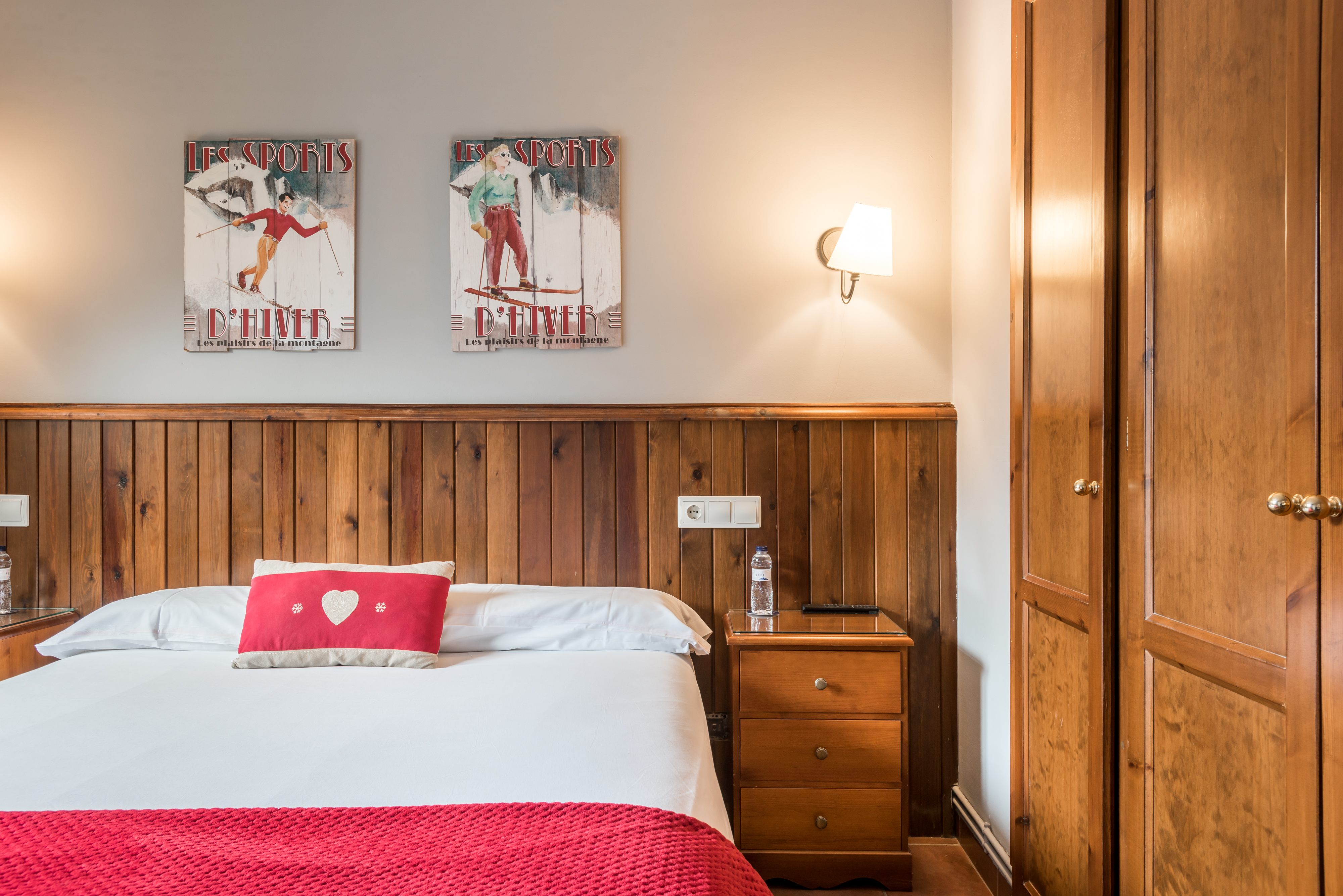 Double or Twin Standard